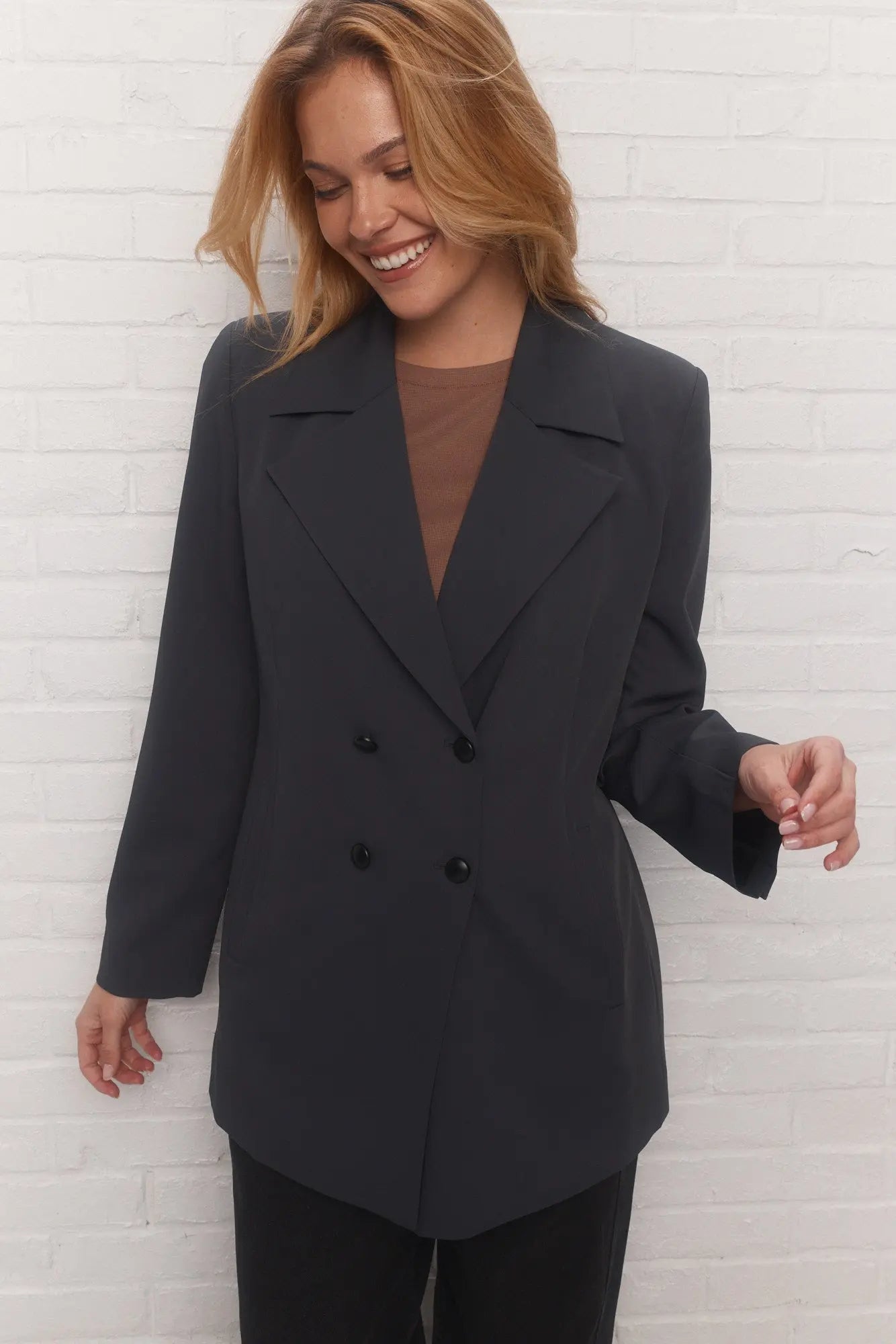 Marta Gris Foncé JOELLE Collection