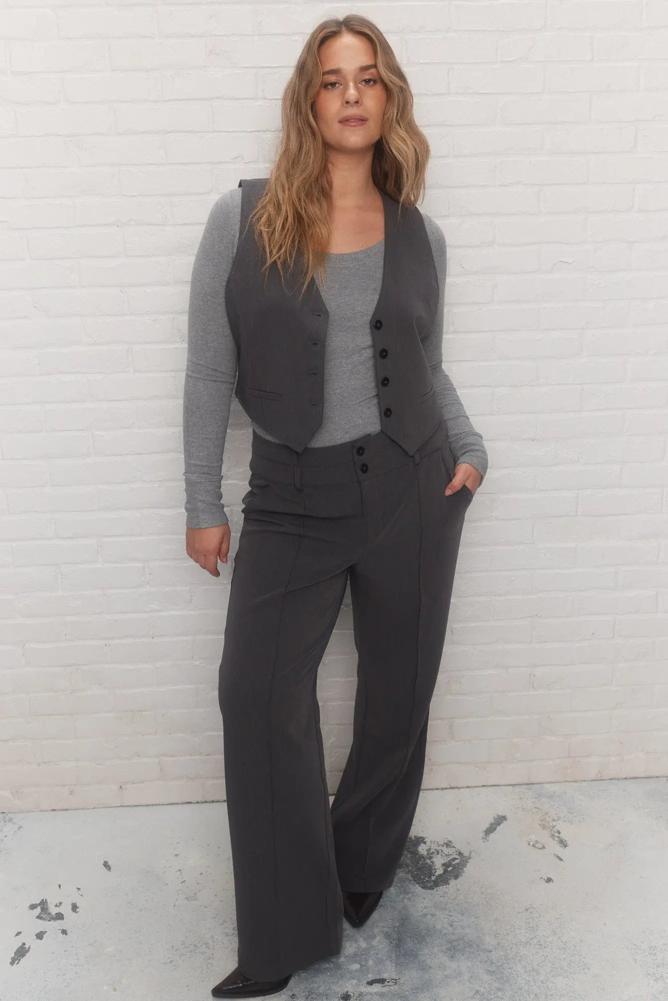 Misty Gris Foncé JOELLE Collection