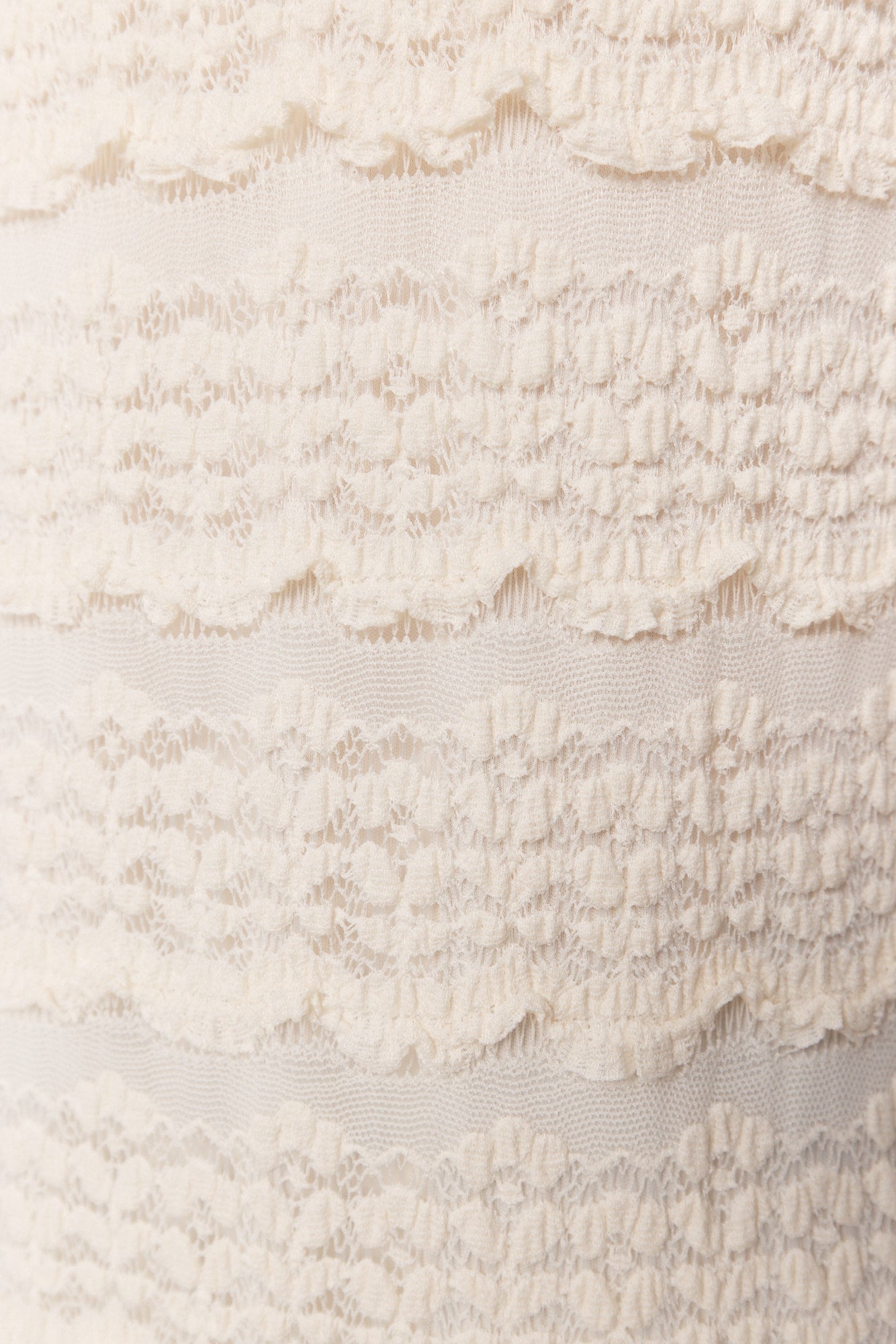 Lattice | Robe crème en dentelle