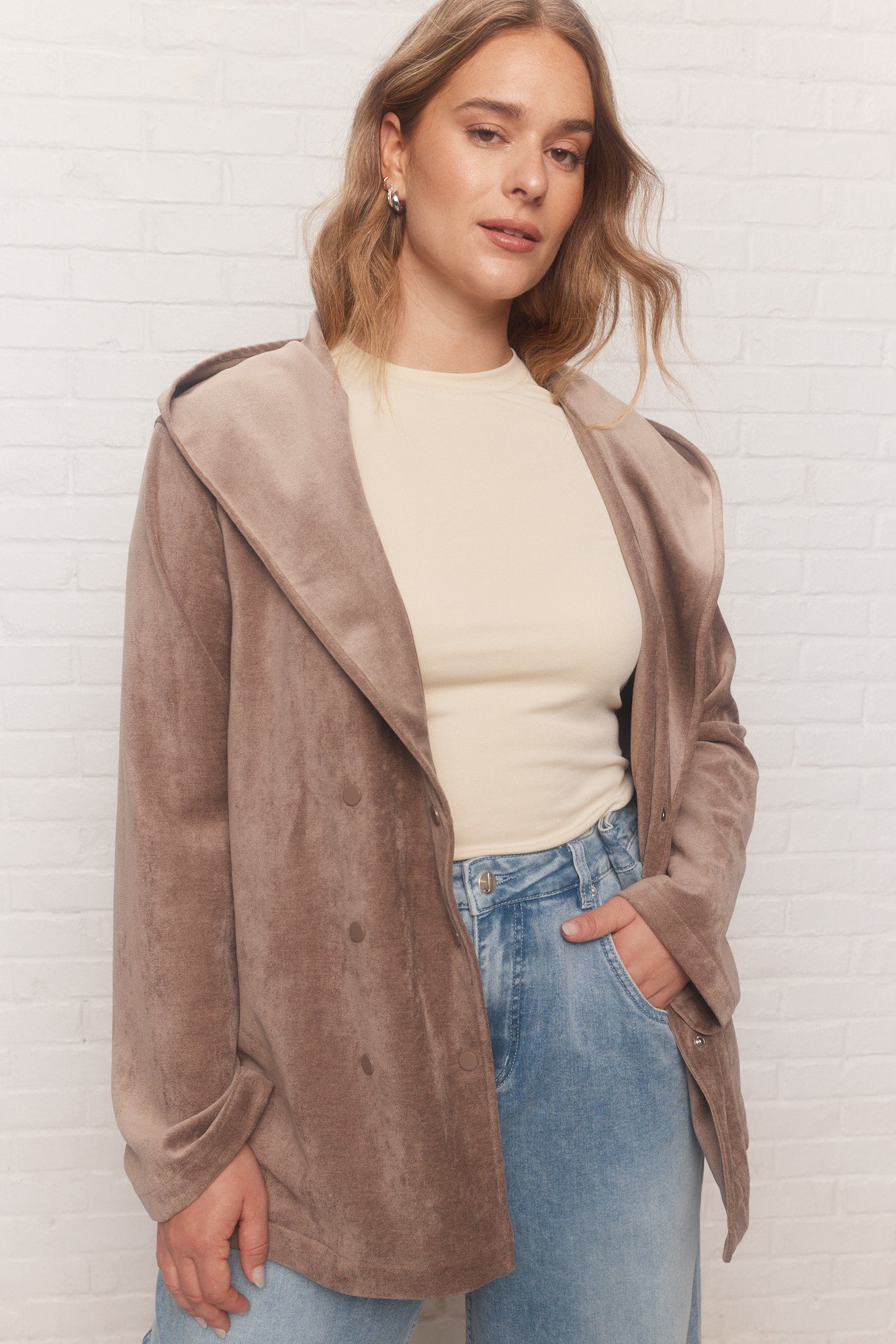 Bekka | Veste brune à capuchon