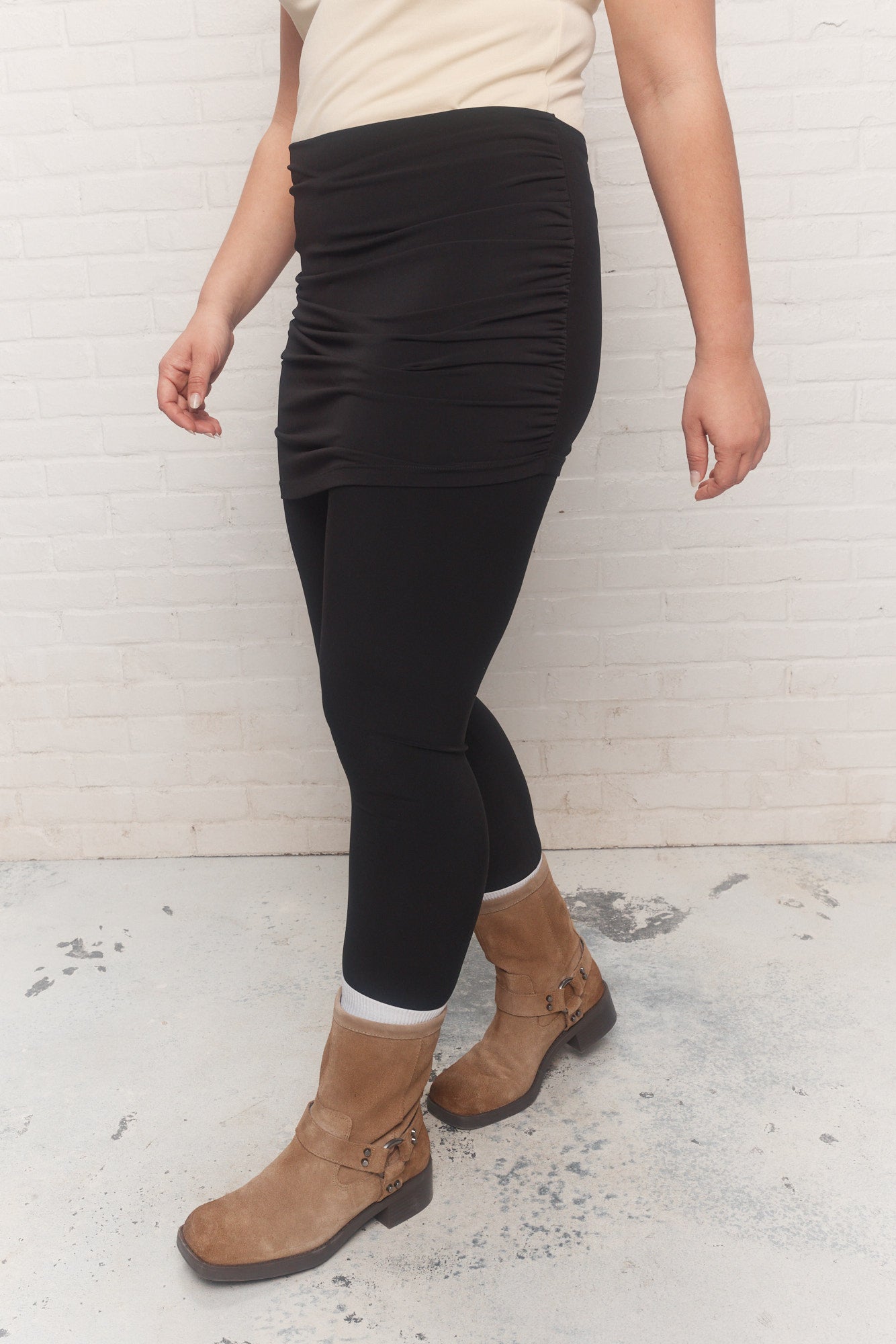 Mabel | Legging noir avec jupe intégrée