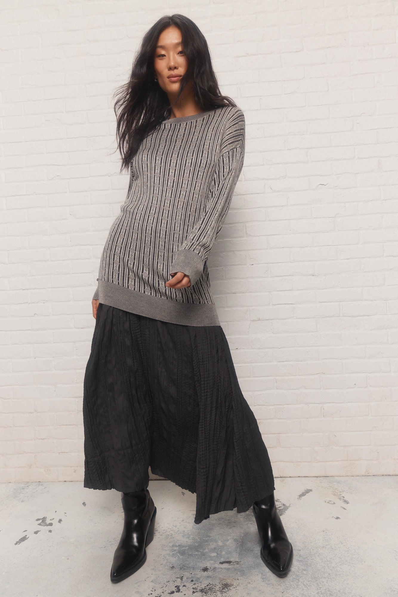 Eugenie | Chandail gris à motif géométrique