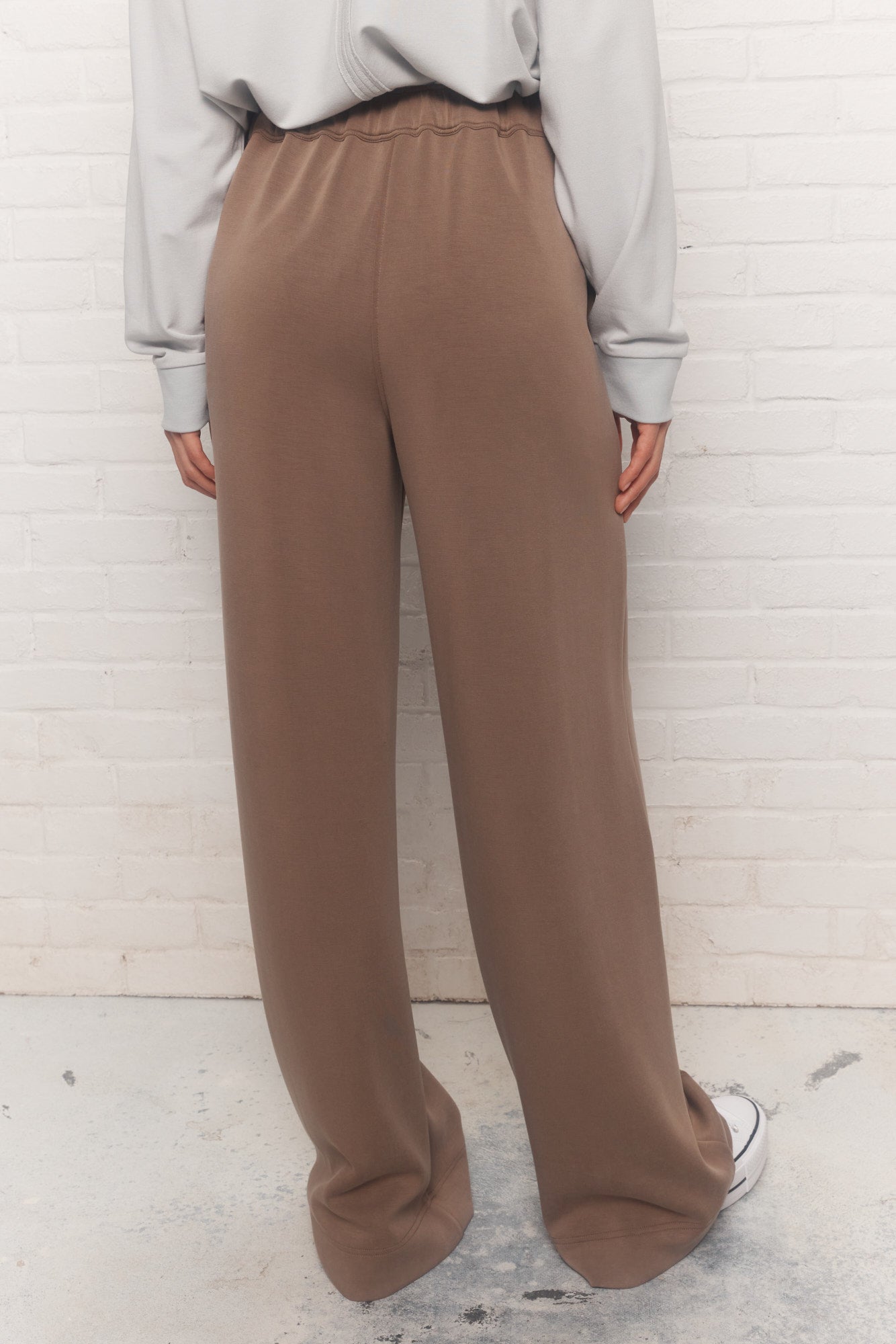 Evie | Pantalon brun à jambe ample