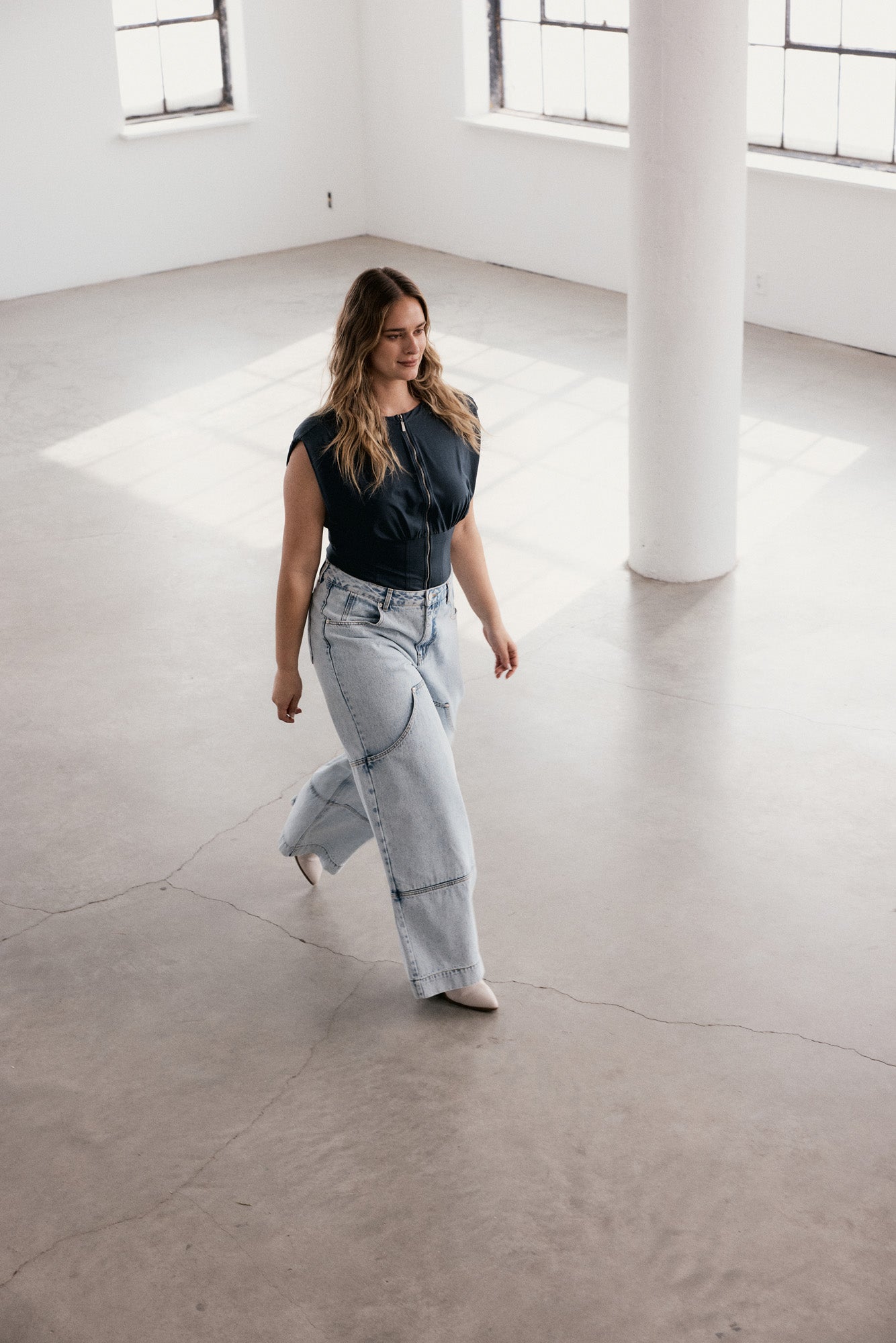 Acclaim | Black bustier sweater