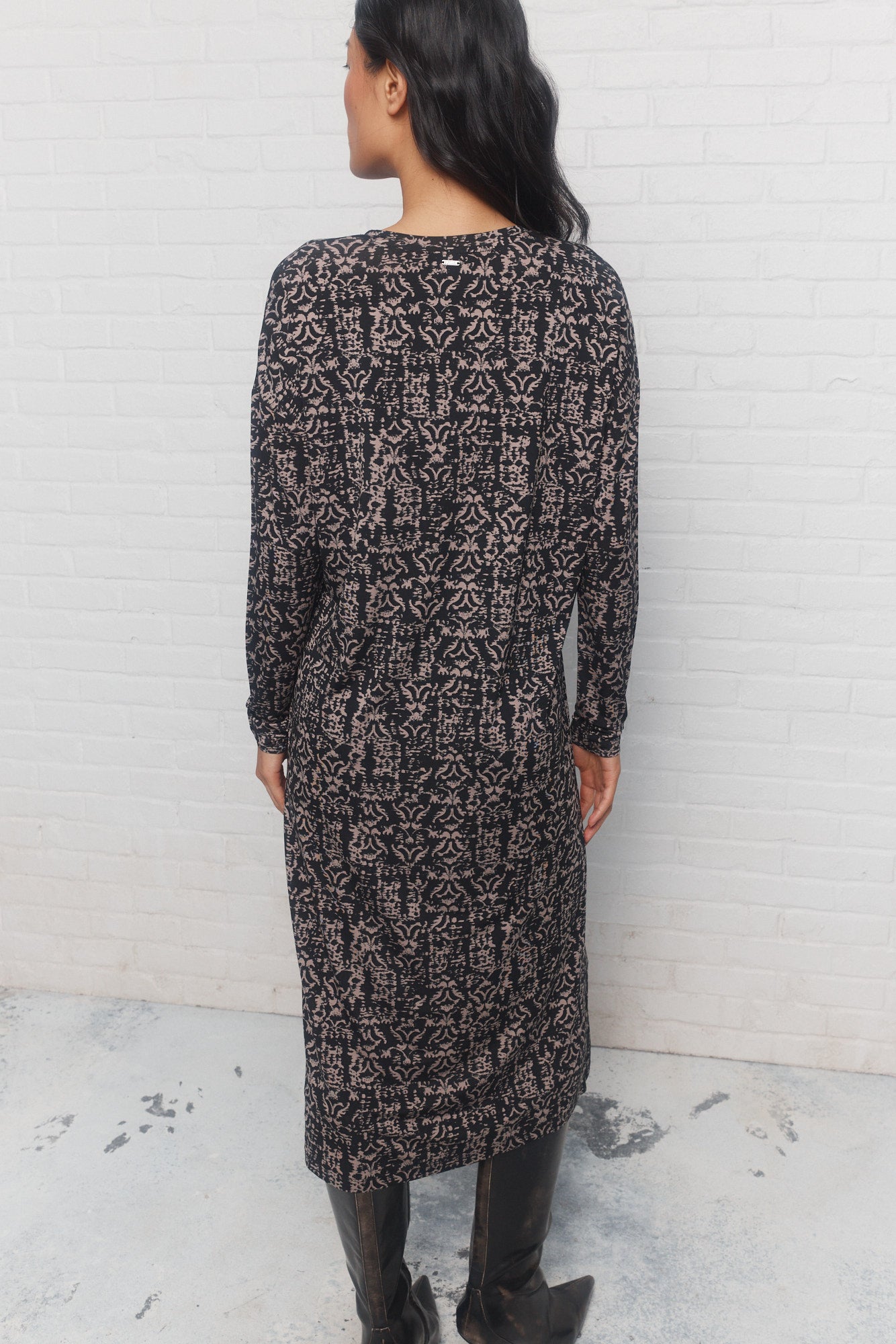 Cody | Robe midi noire et beige