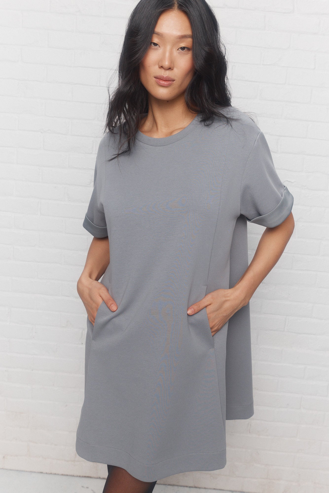 Ebony | Robe courte grise