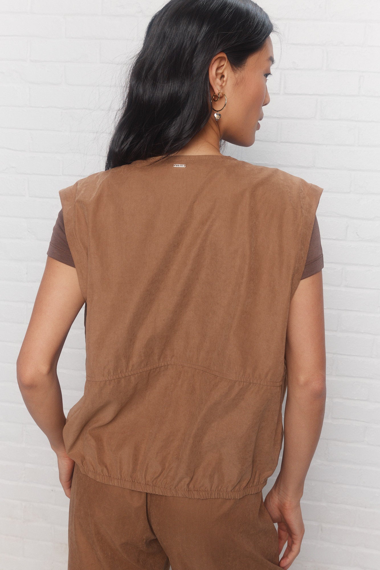 Briar | Veste brune sans manches