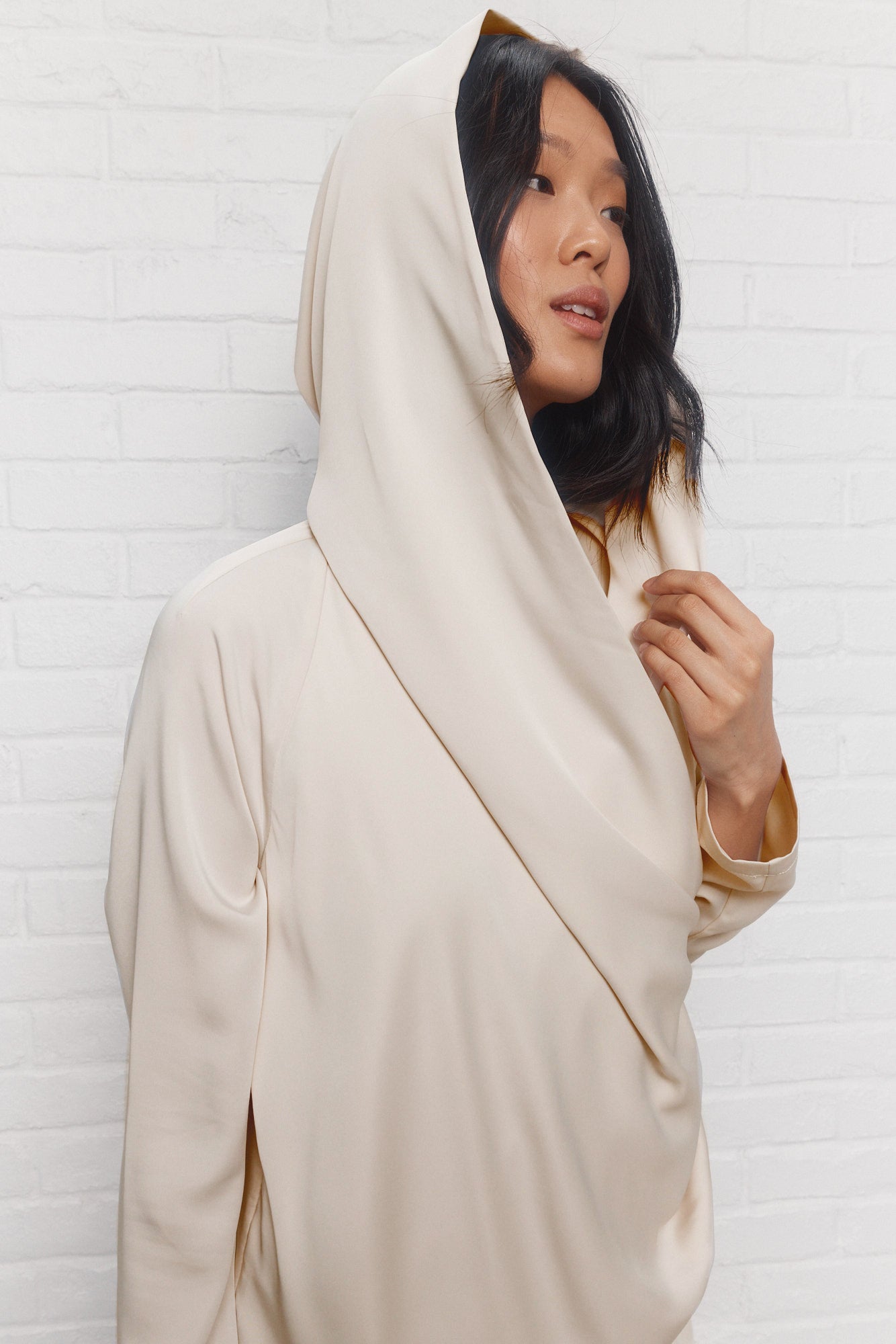 Shayanna | Chandail creme à capuchon