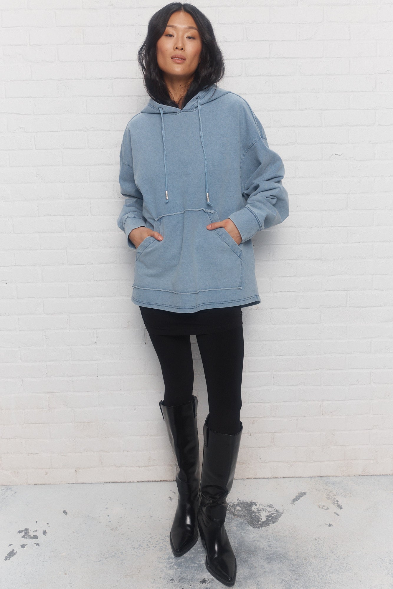 Vesper | Chandail bleu à capuchon
