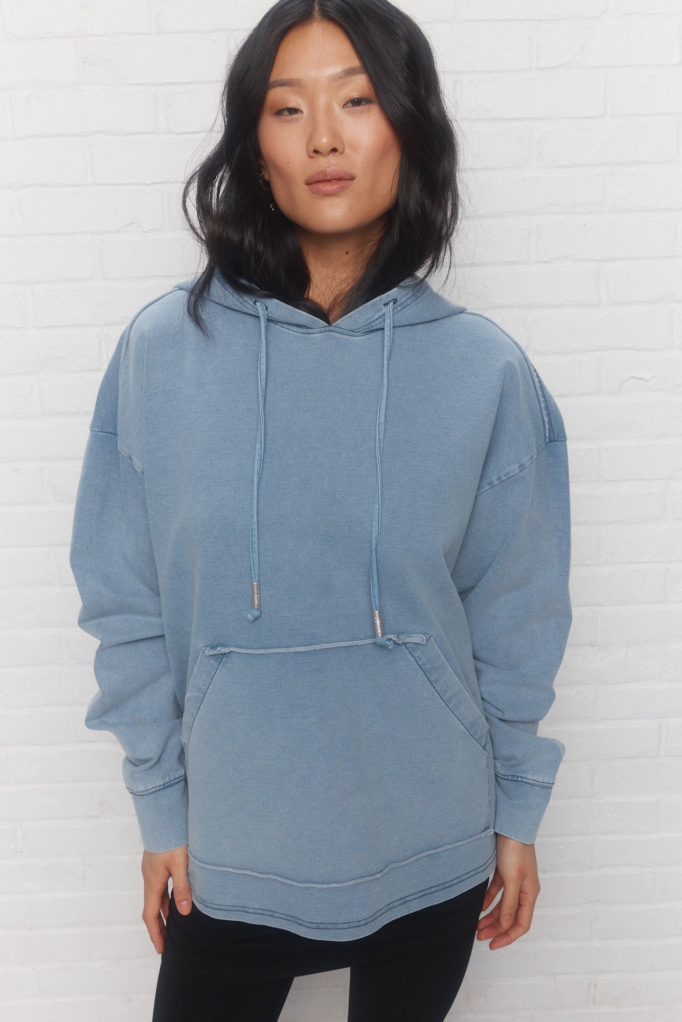 Vesper | Chandail bleu à capuchon