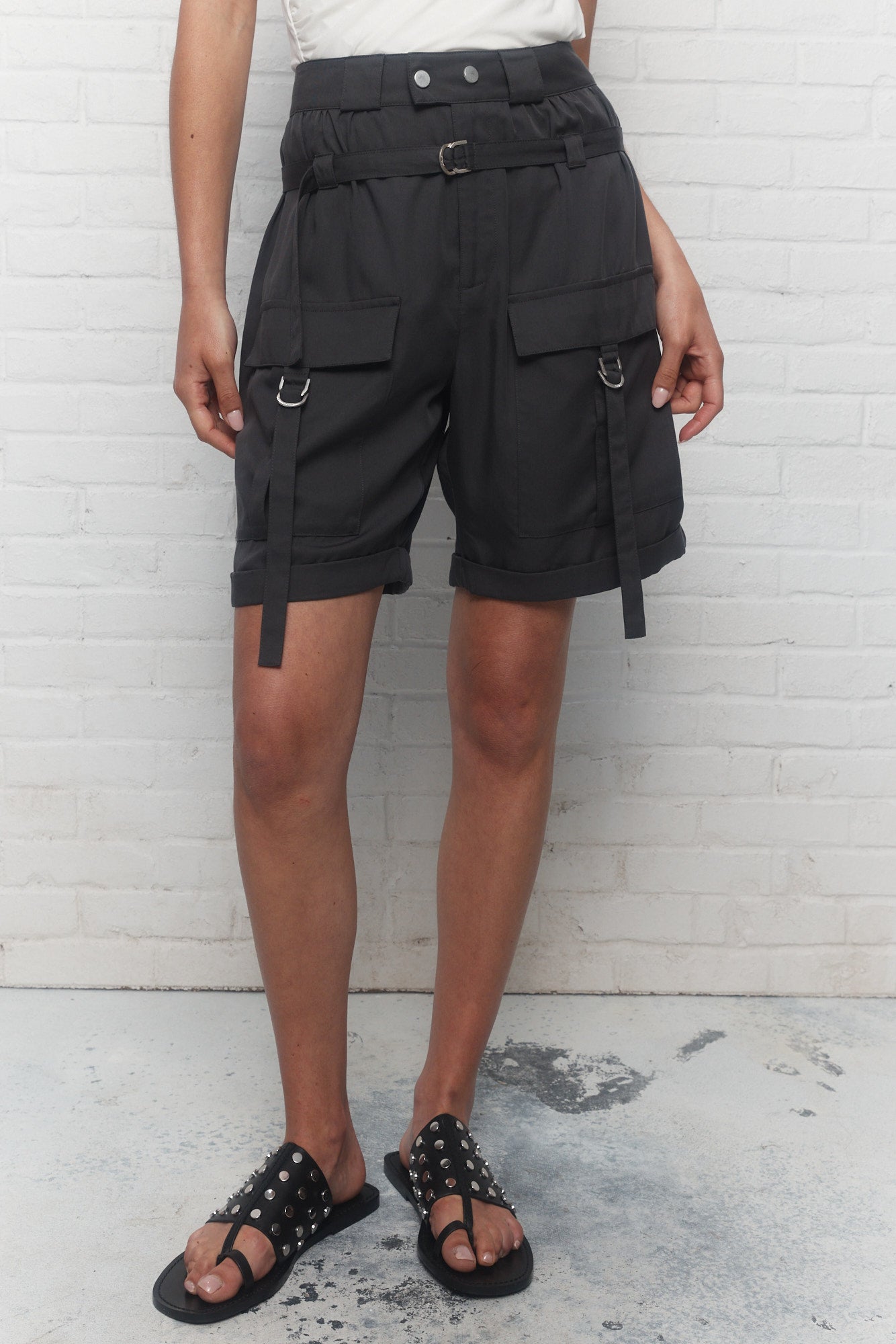 Donna | Gray cargo shorts