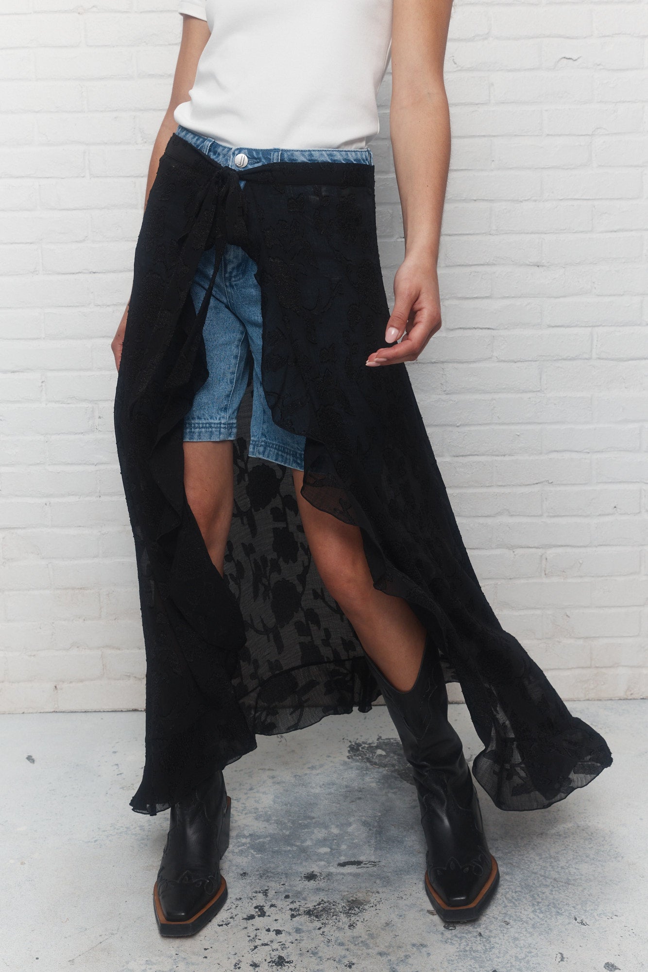 Lotus | Black lace accessory skirt
