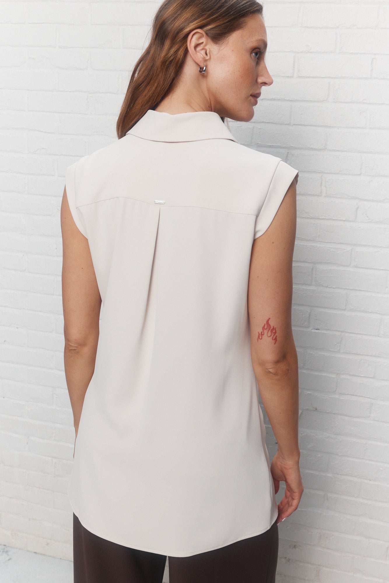 Serenity | Chemise crème sans manches