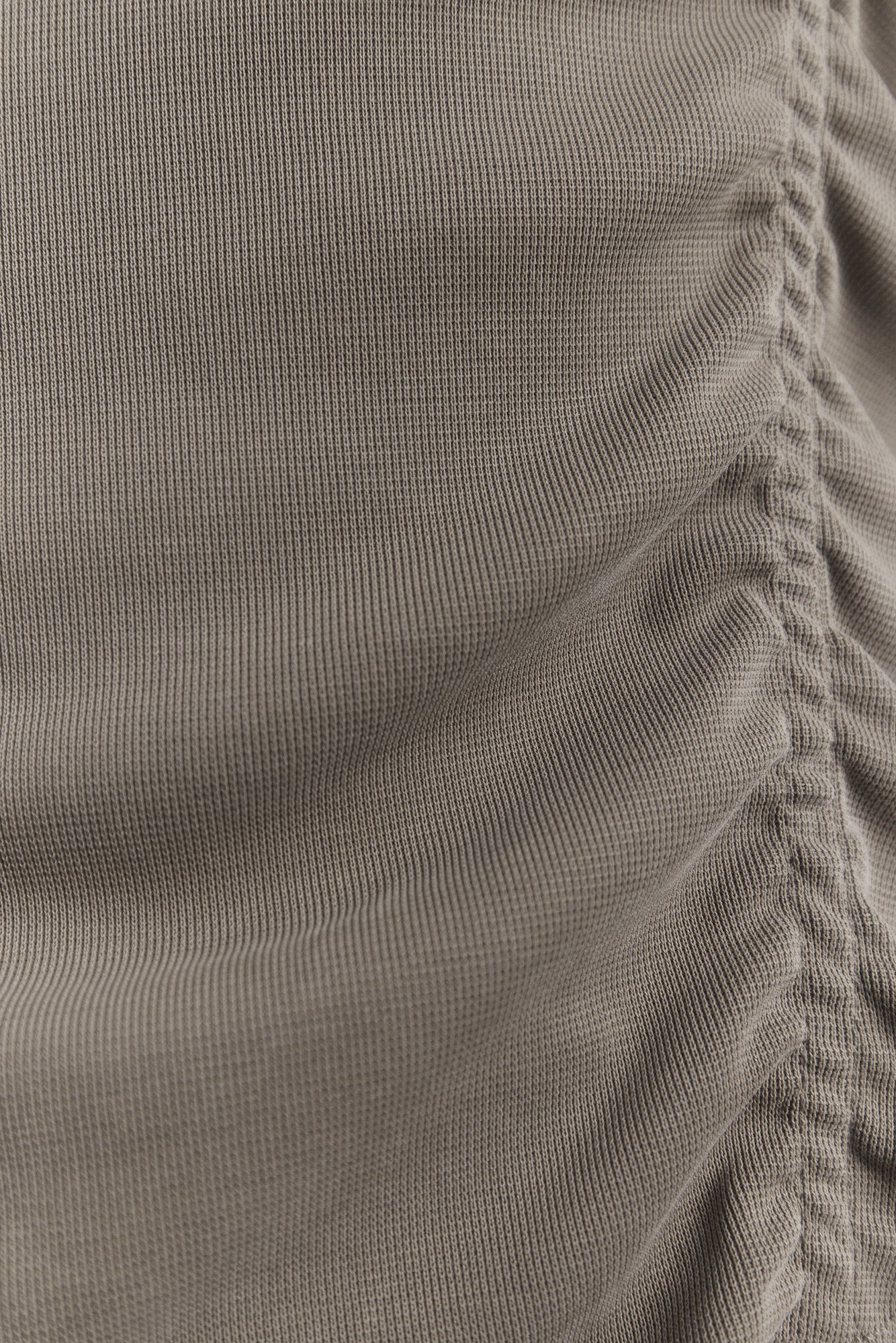 Lilou | La camisole froncée taupe