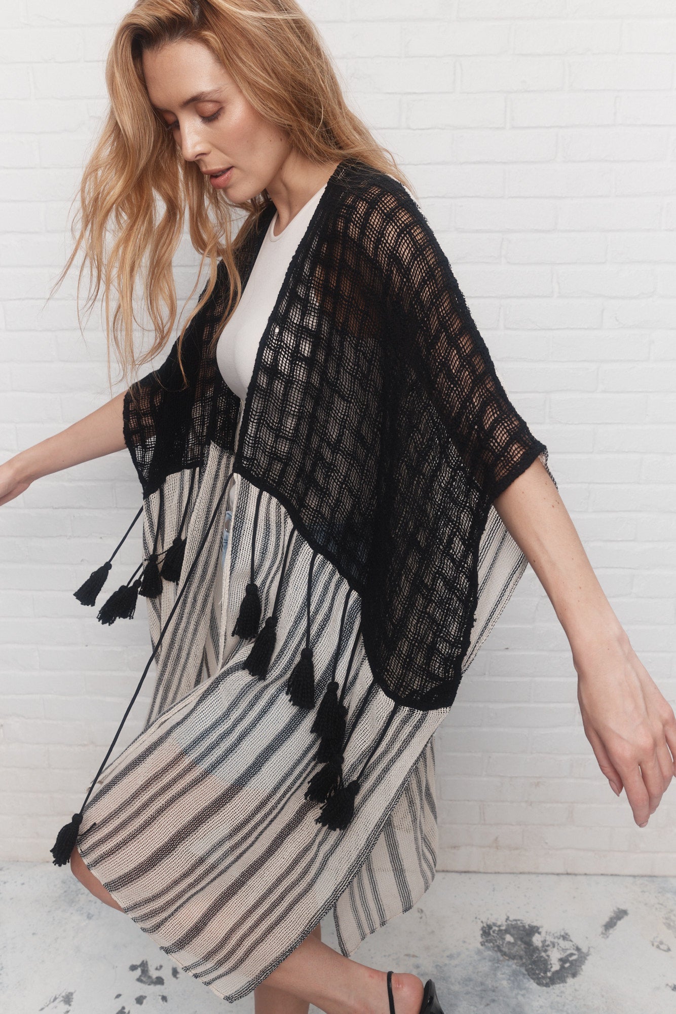 Shannon | Black and cream poncho