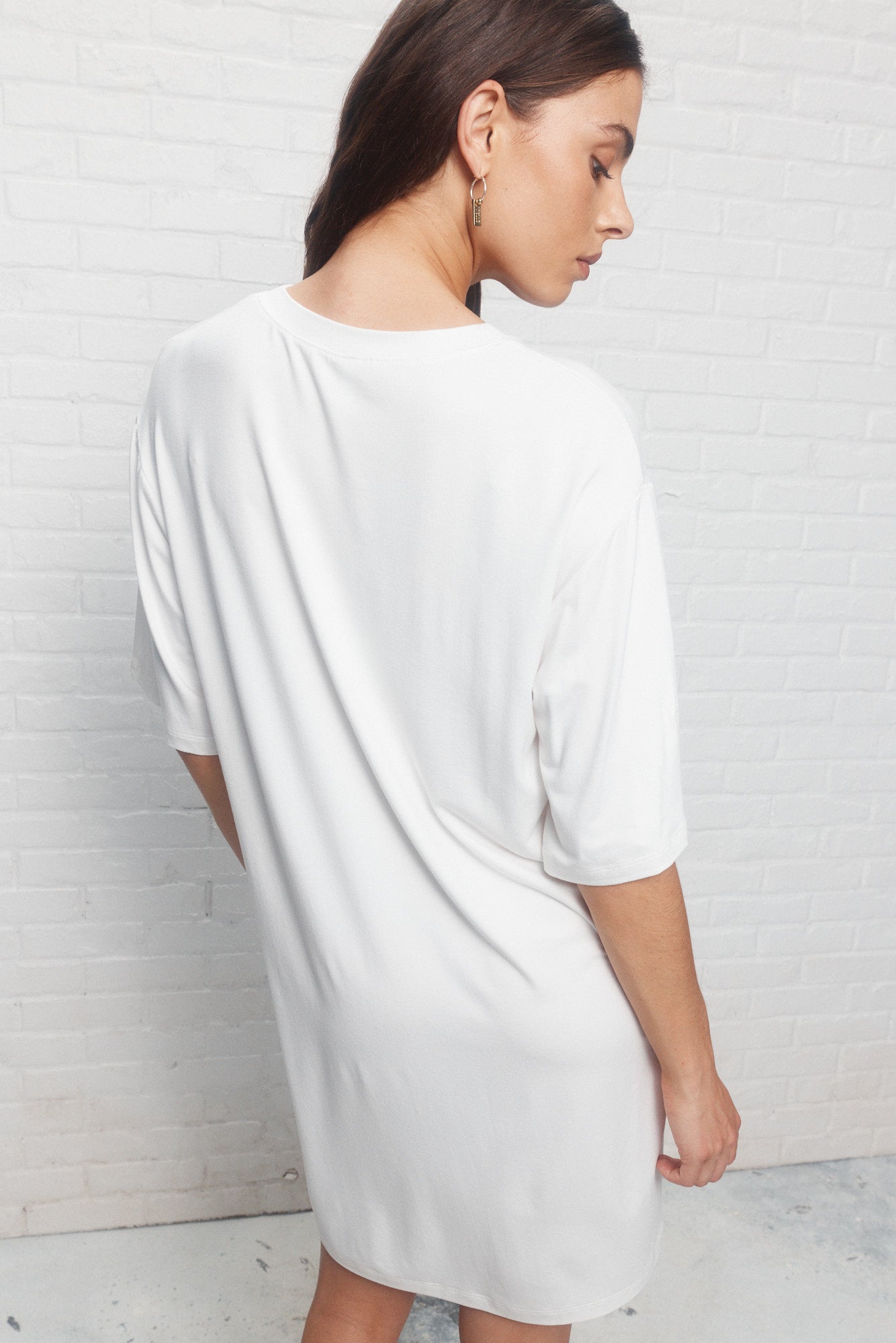 Kara | The white T-shirt dress