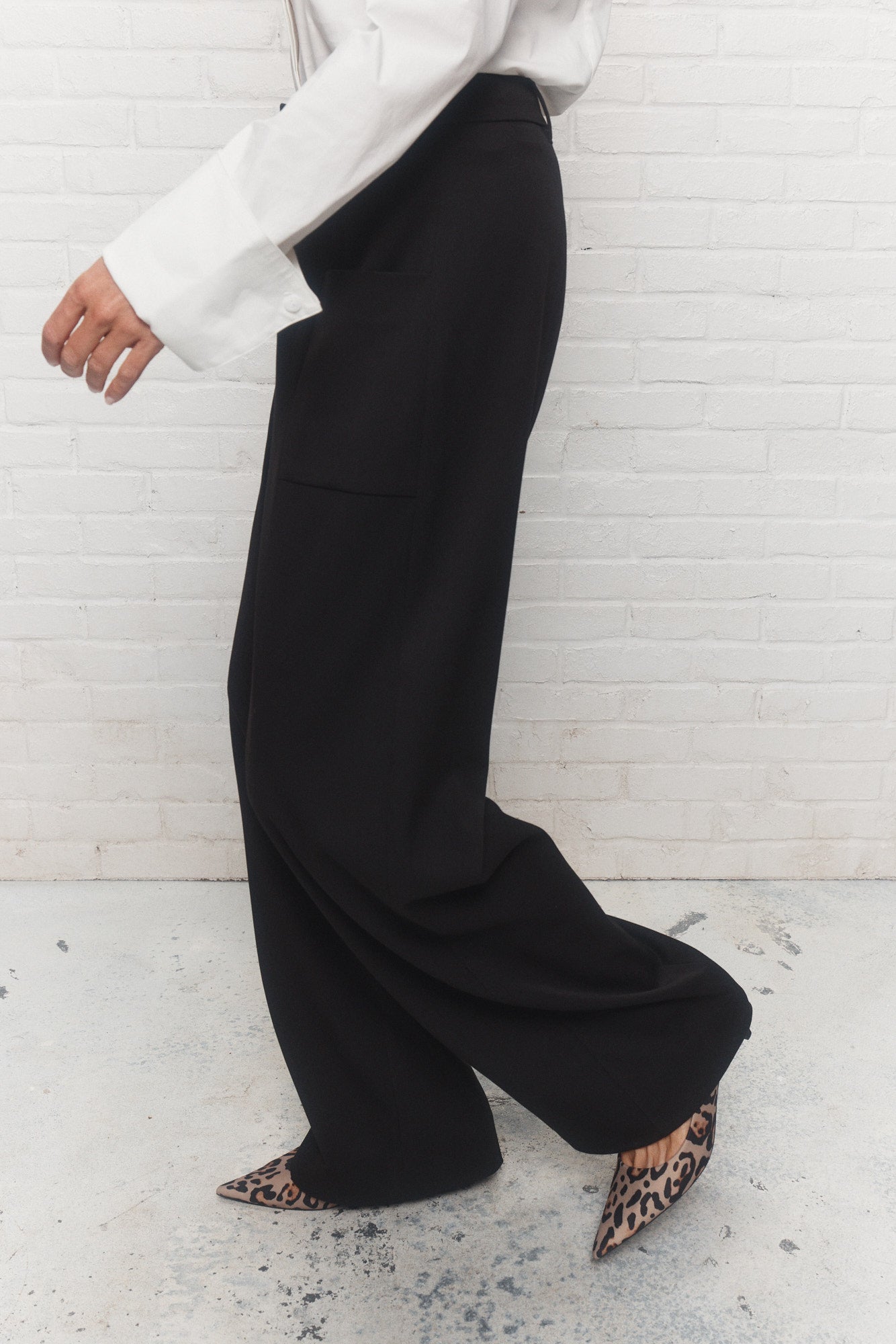 Katie | Black wide-leg pants