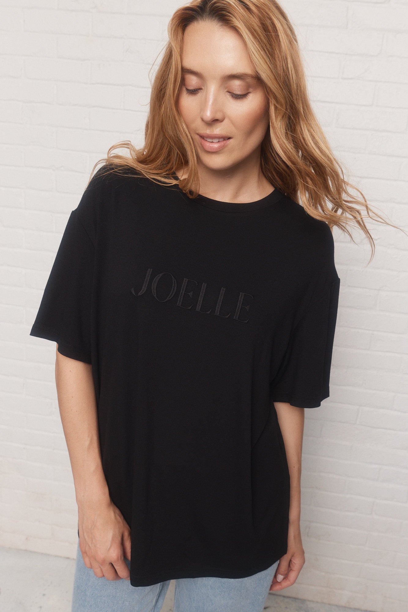 T-shirt noir logo brodé | Laurenzo