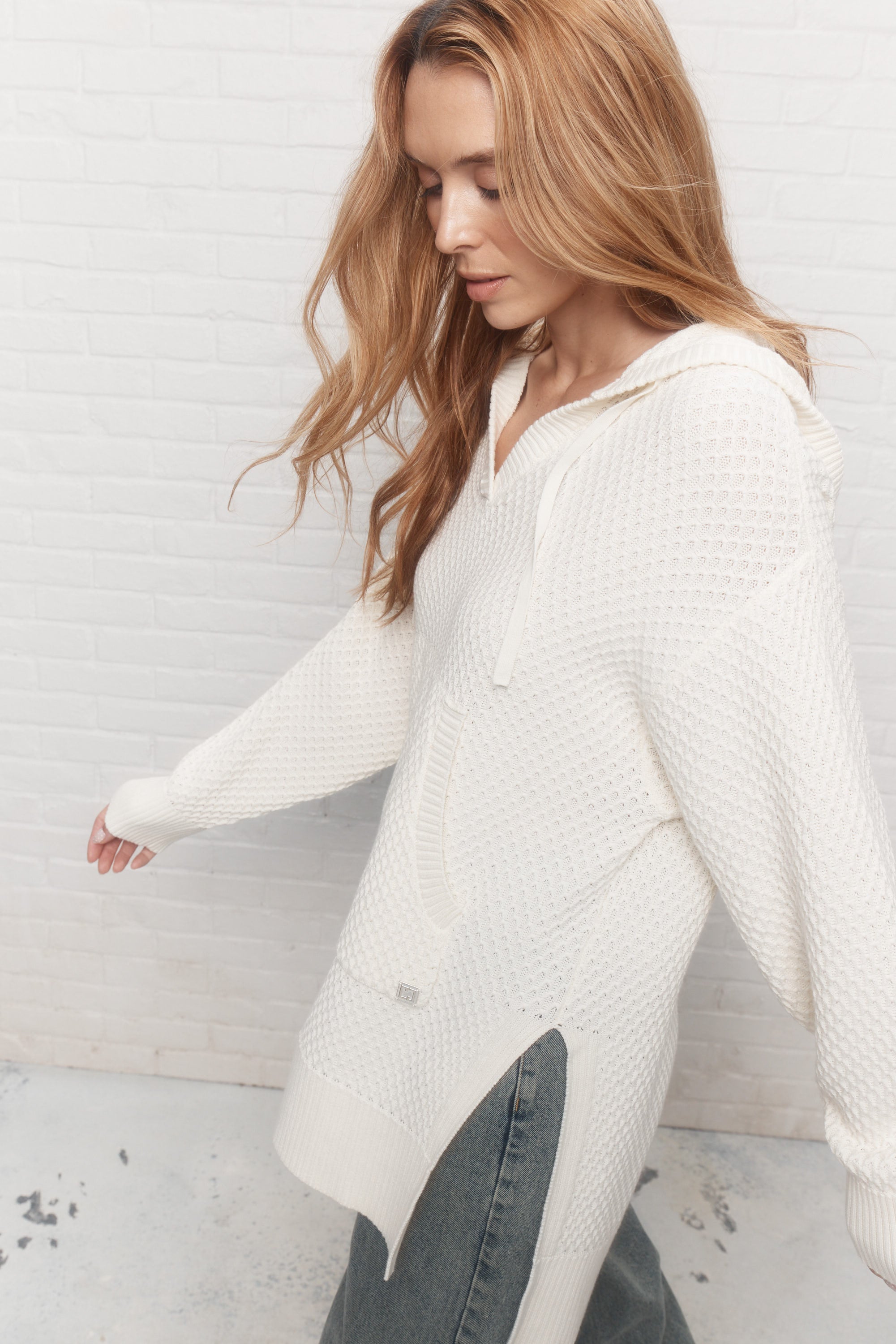 Annick | Cream hoodie top