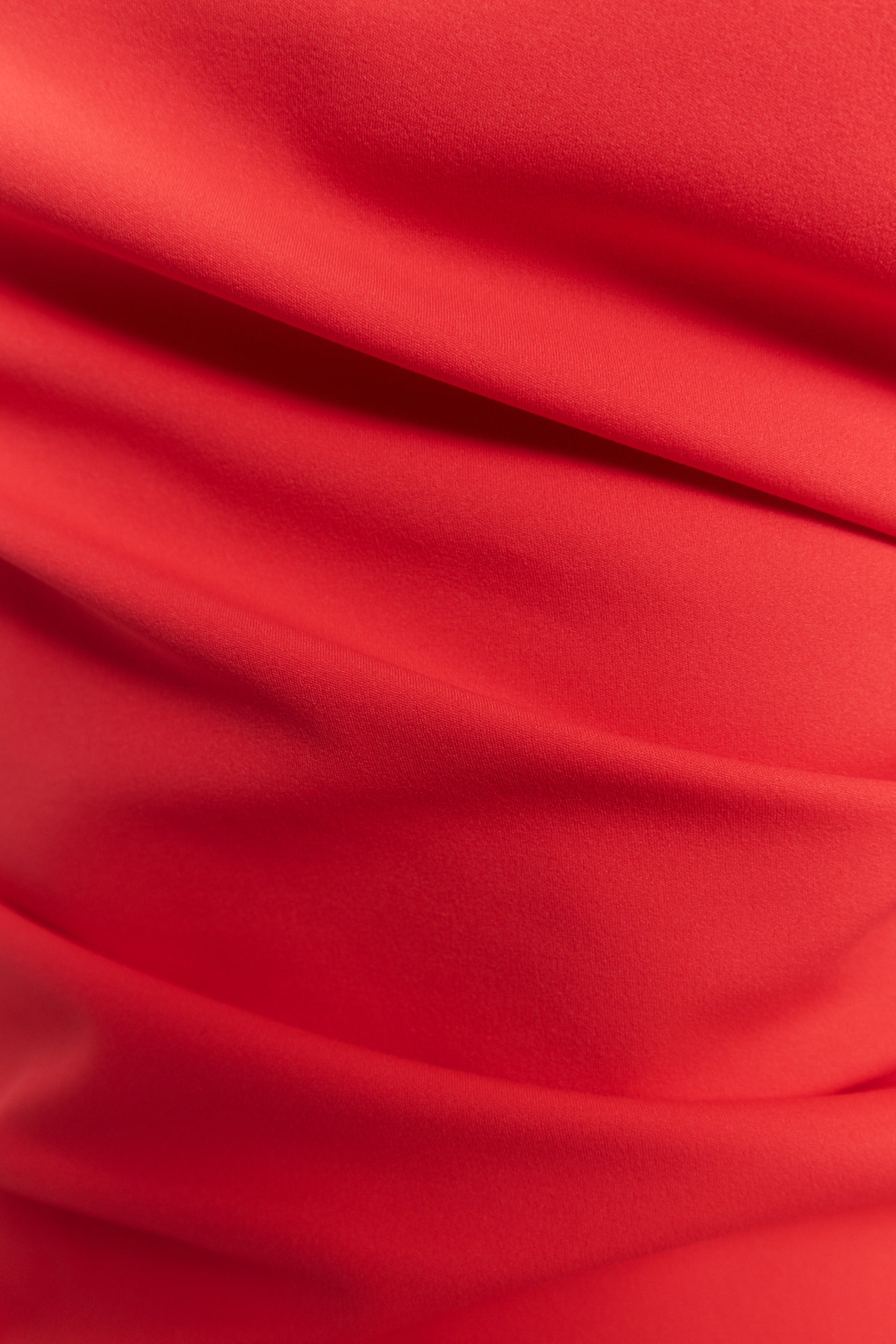 Amanda | Red top