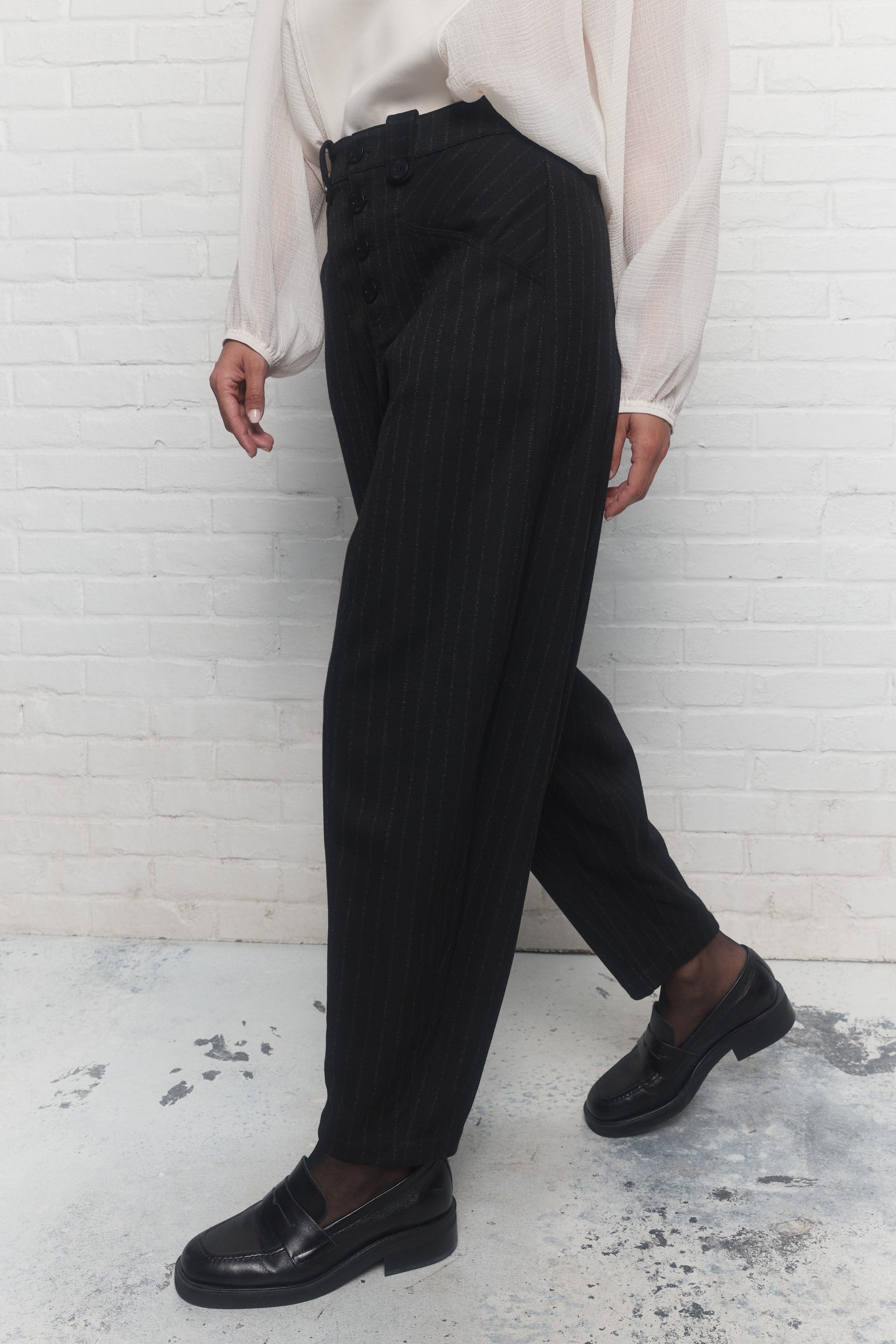 Gavin | Black striped pants