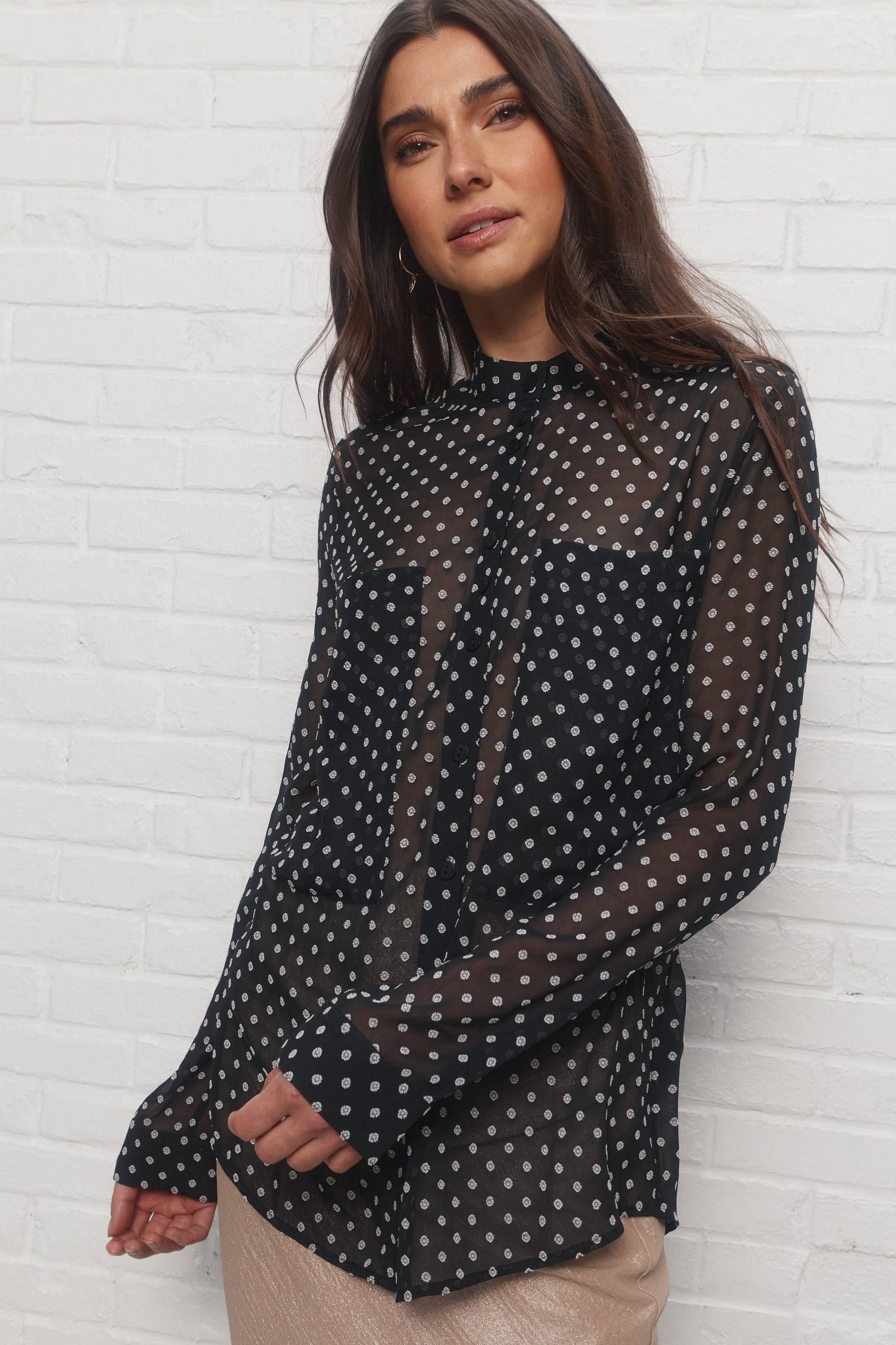 Nenuphar | Black shirt