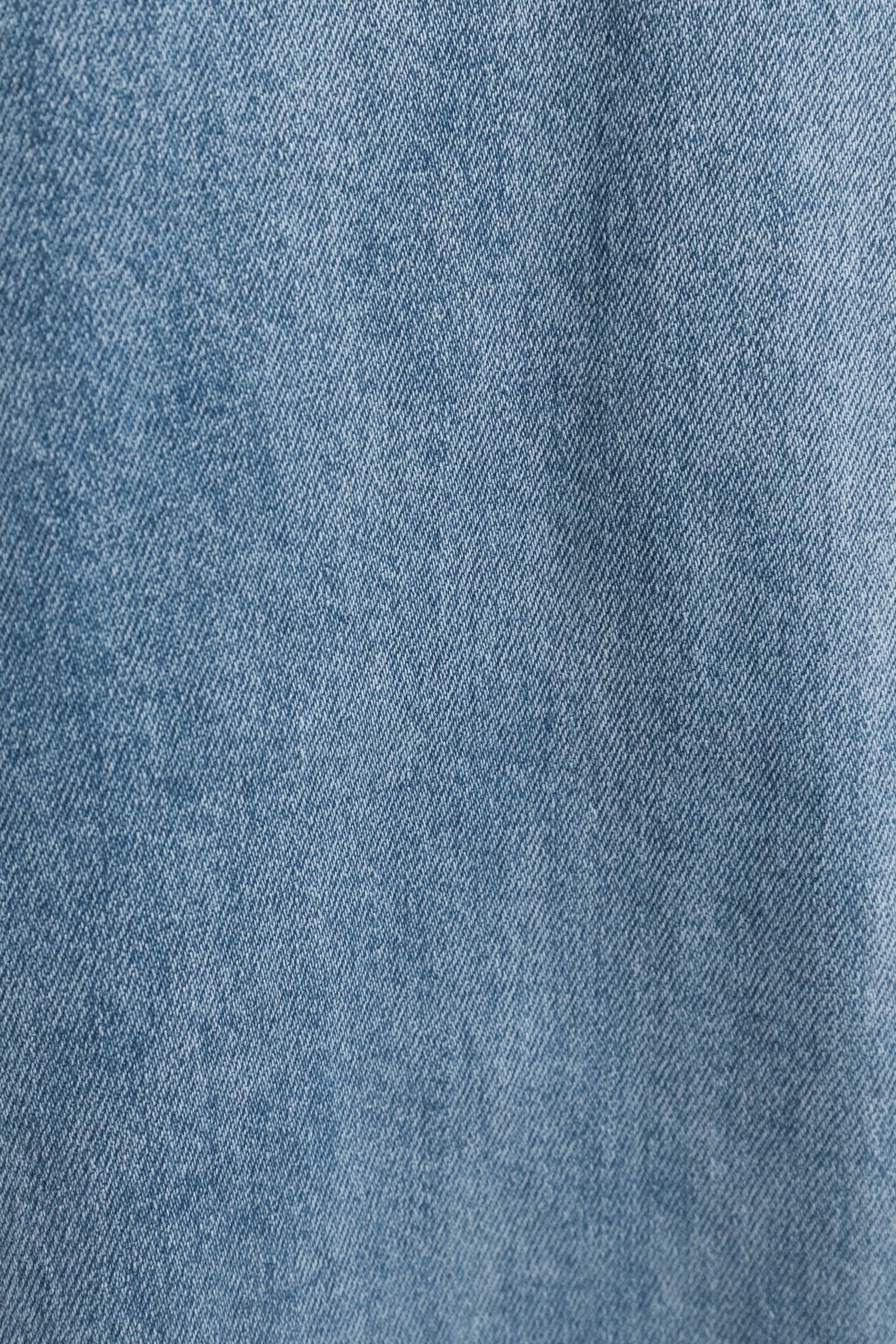 Phoenix | Faded blue jeans