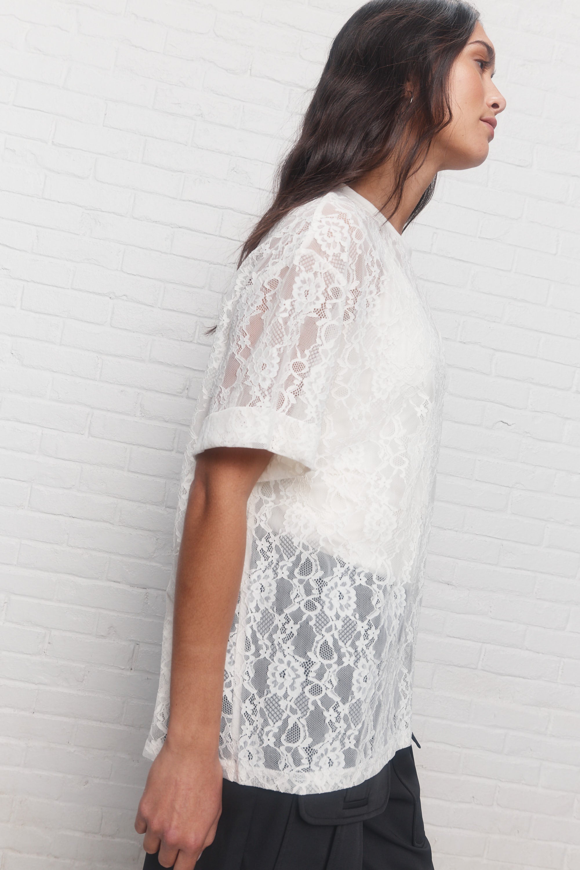 Alegria | Cream crew neck T-shirt