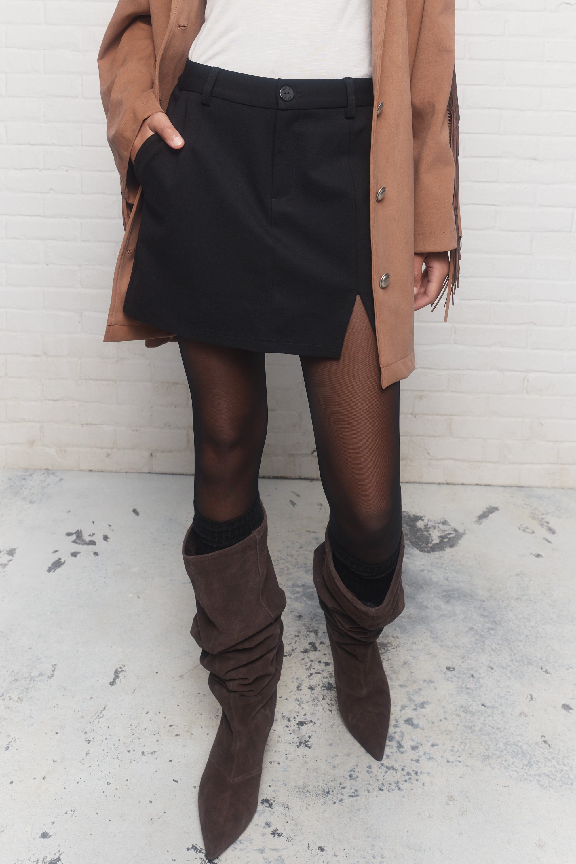 Moon | Black skort