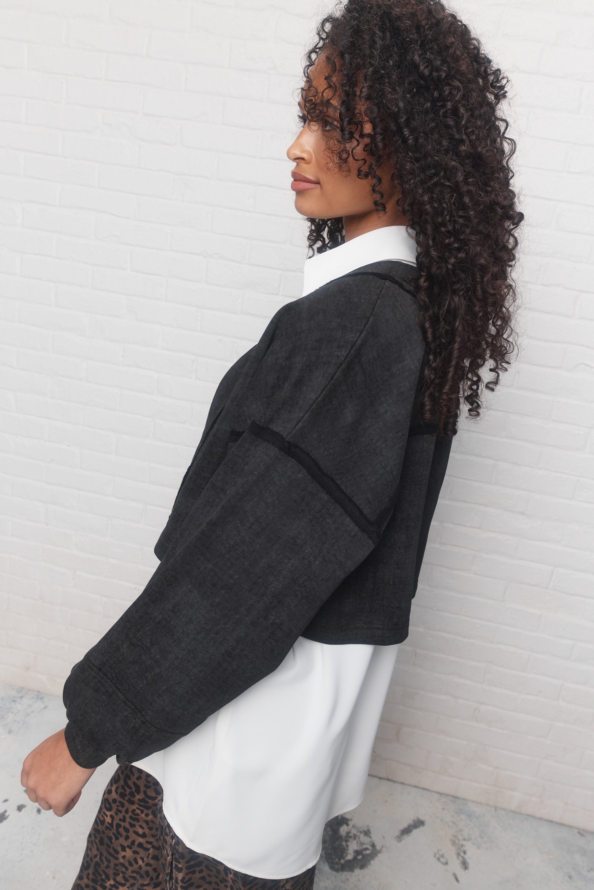 Wade | The washed black oversized jacket