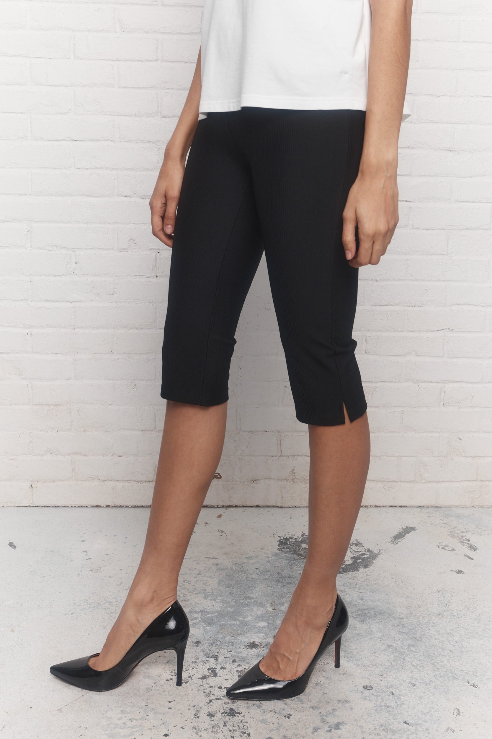 Cypress | Black Capri Pants