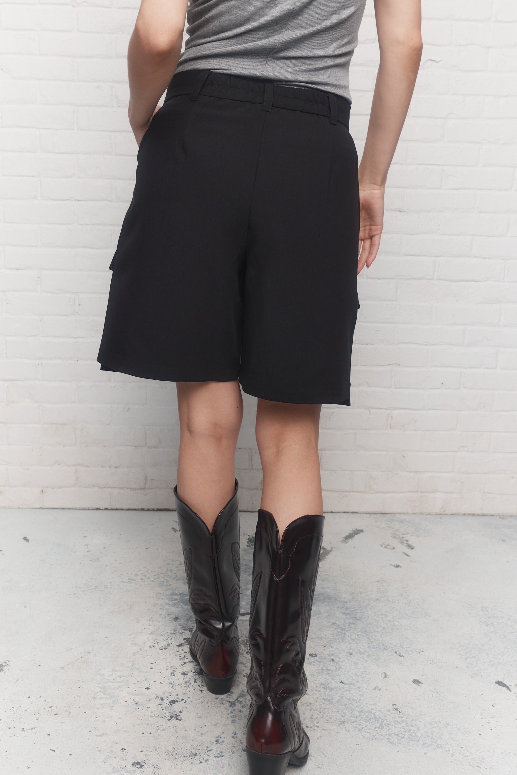 Emery | Black cargo shorts