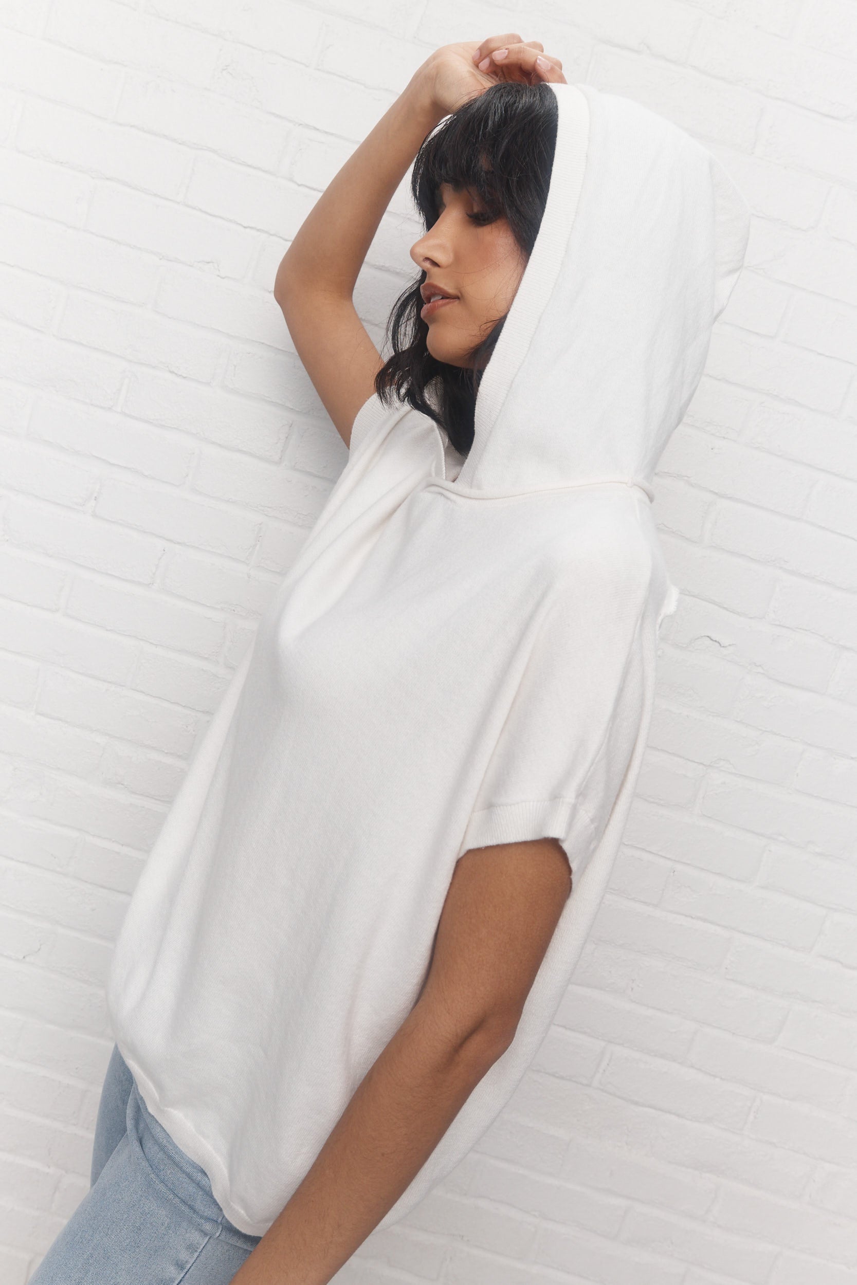 Noline | Cream Sweater