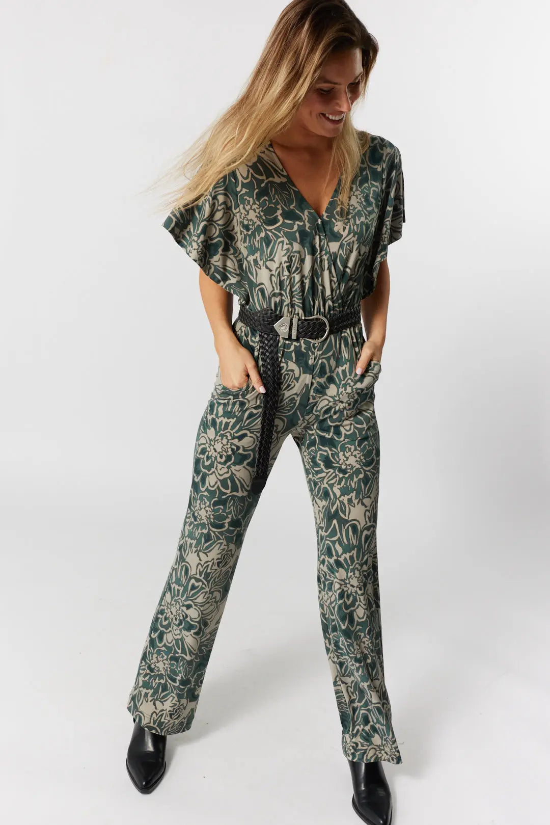 Combinaison verte à motifs manches à volants | Jessyan JOELLE Collection