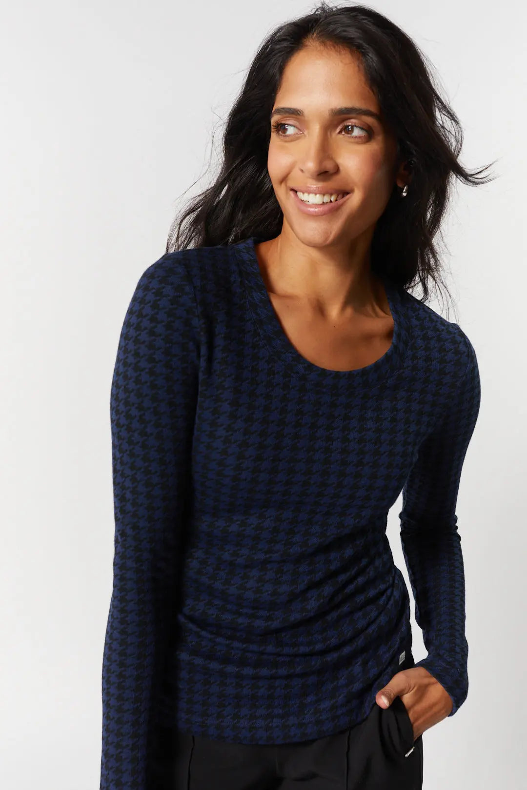 Chandail bleu-noir à motifs pied-de-poule | Nash JOELLE Collection