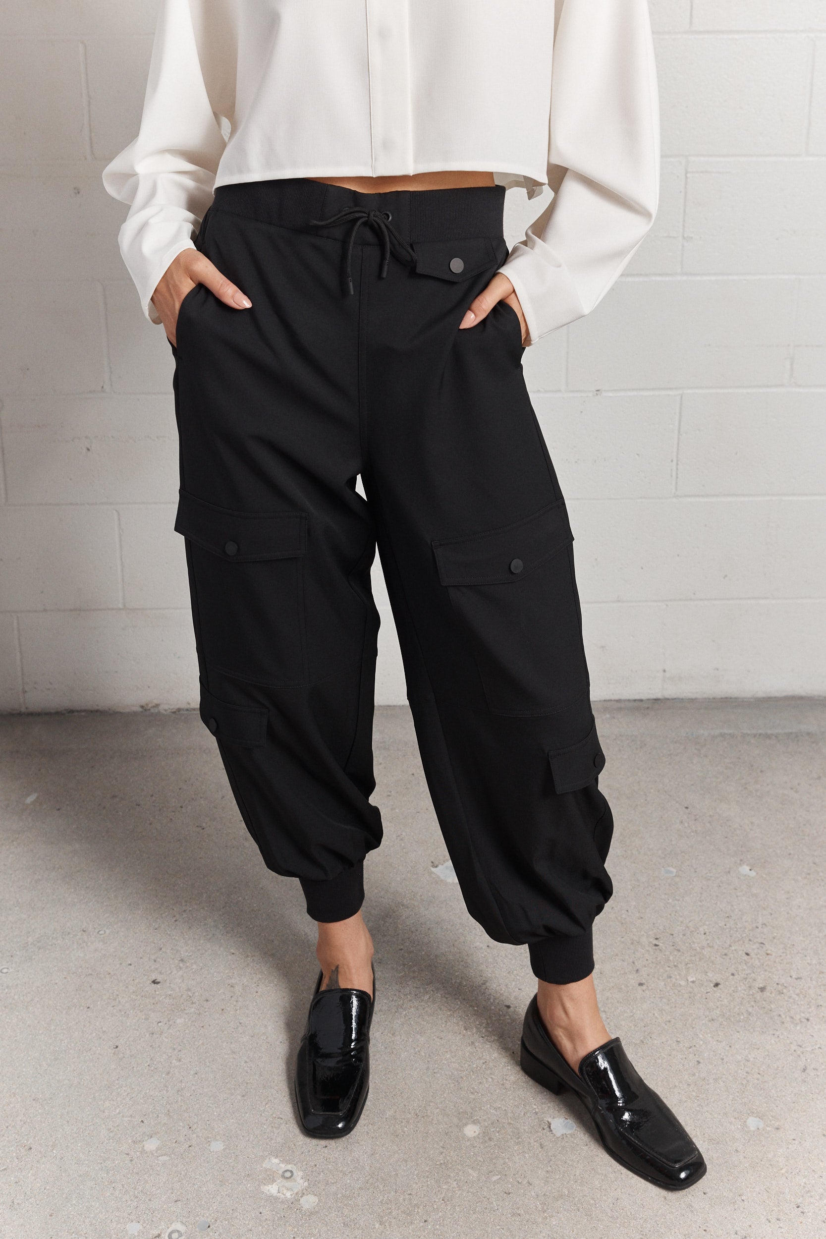 Lazare | Pantalon noir ajusté à la cheville