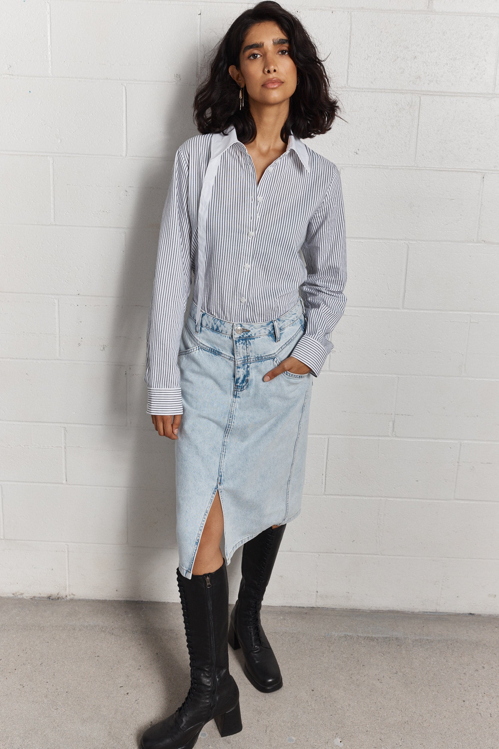 Ryo | Black striped shirt