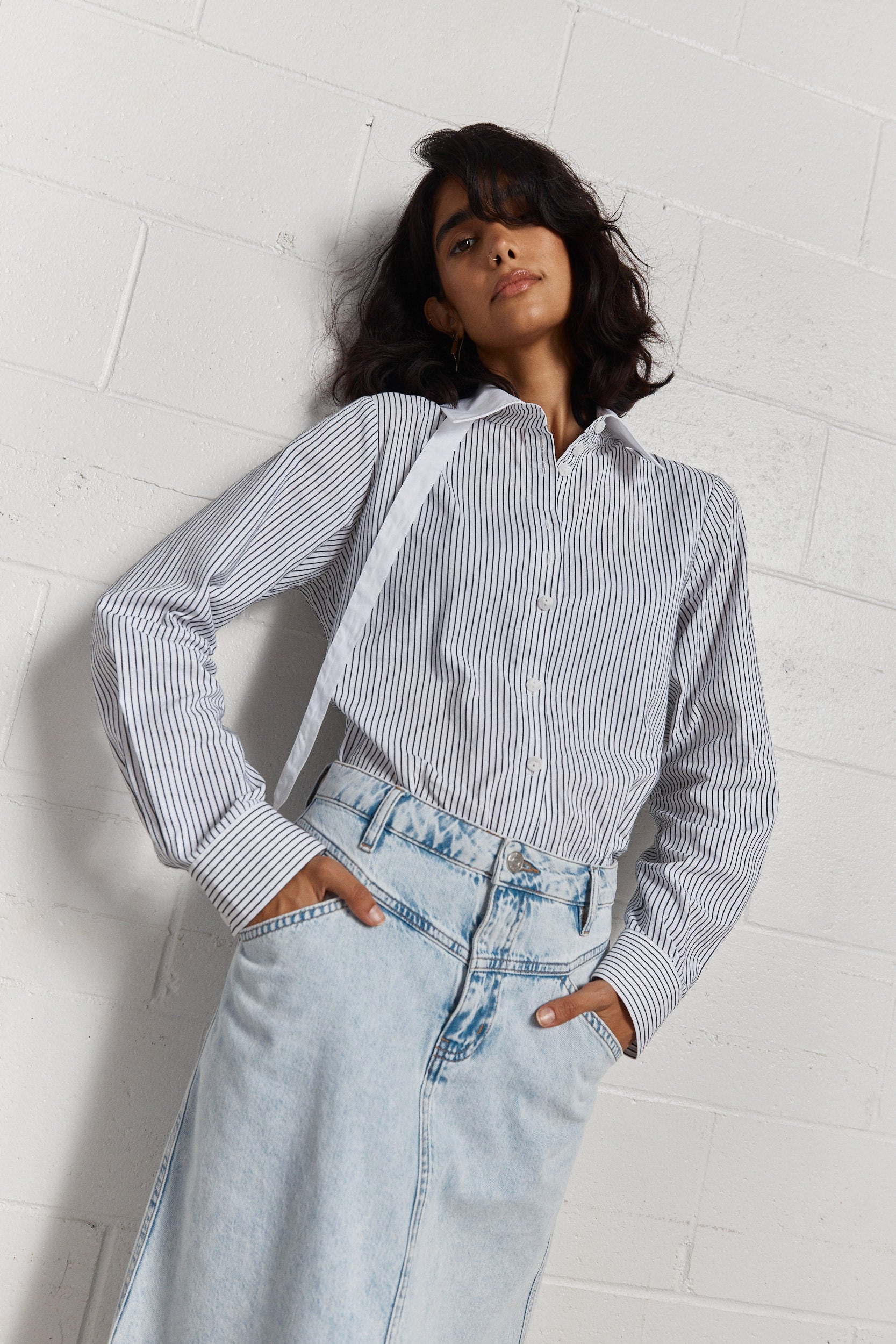 Ryo | Black striped shirt