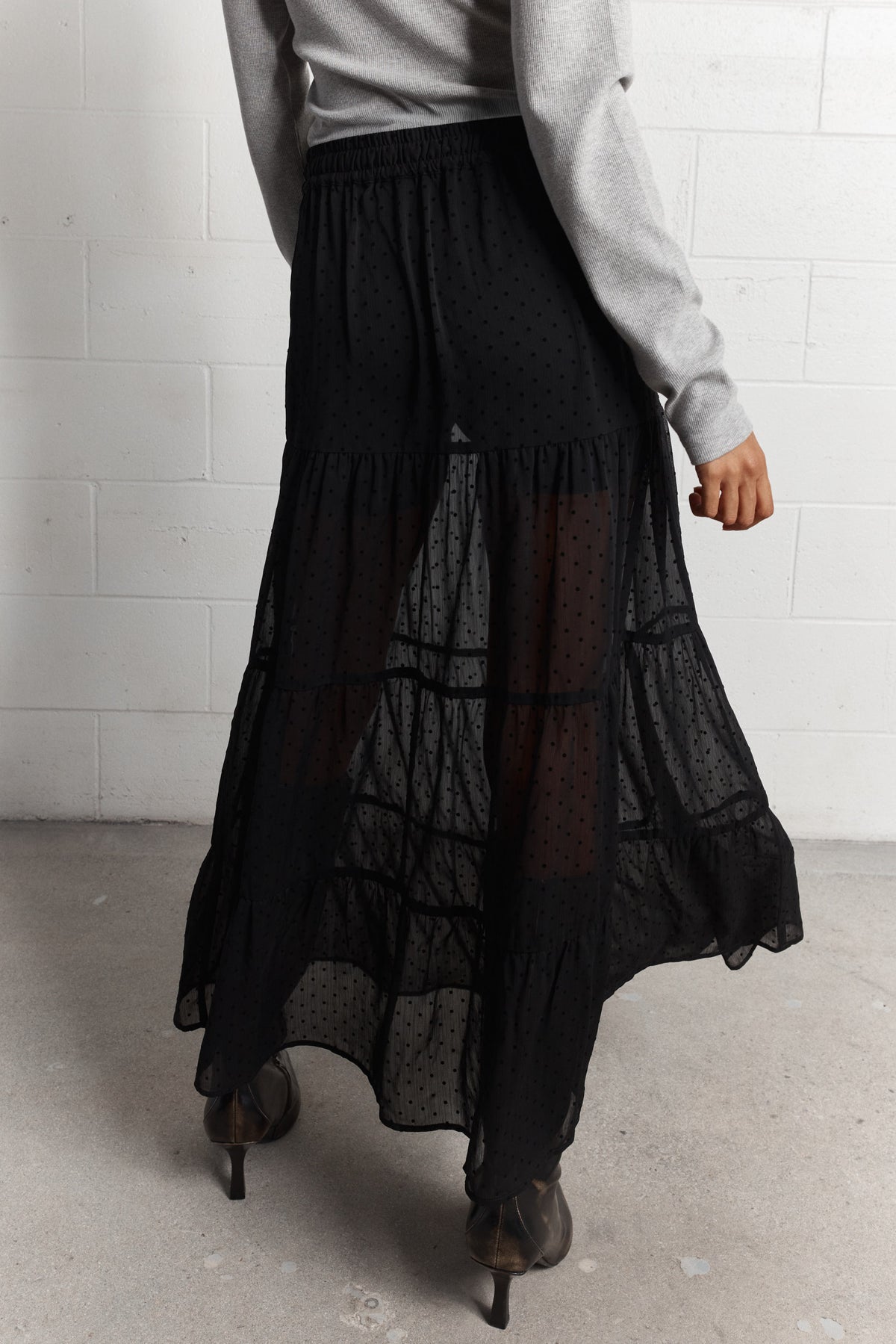 Zoria | Jupe maxi noire transparente à pois