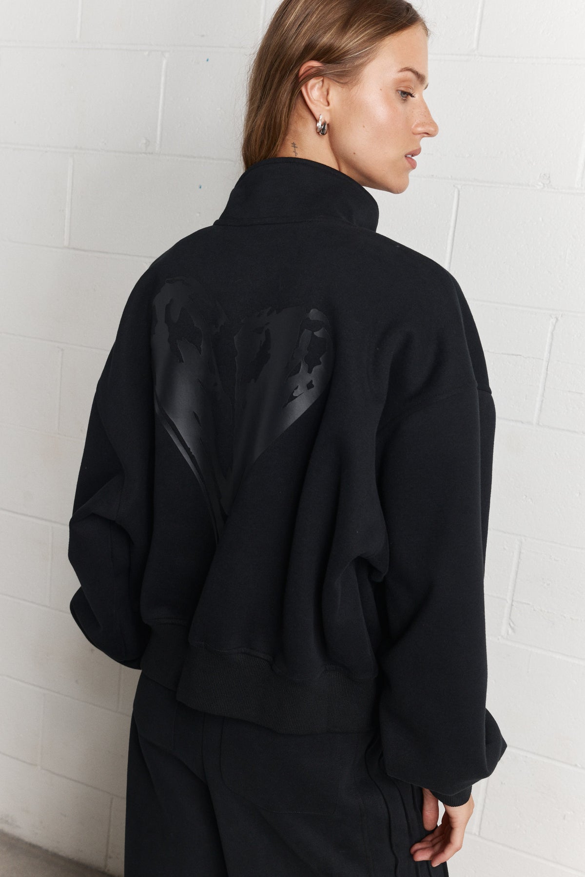 Chilli | Black zip-up jacket