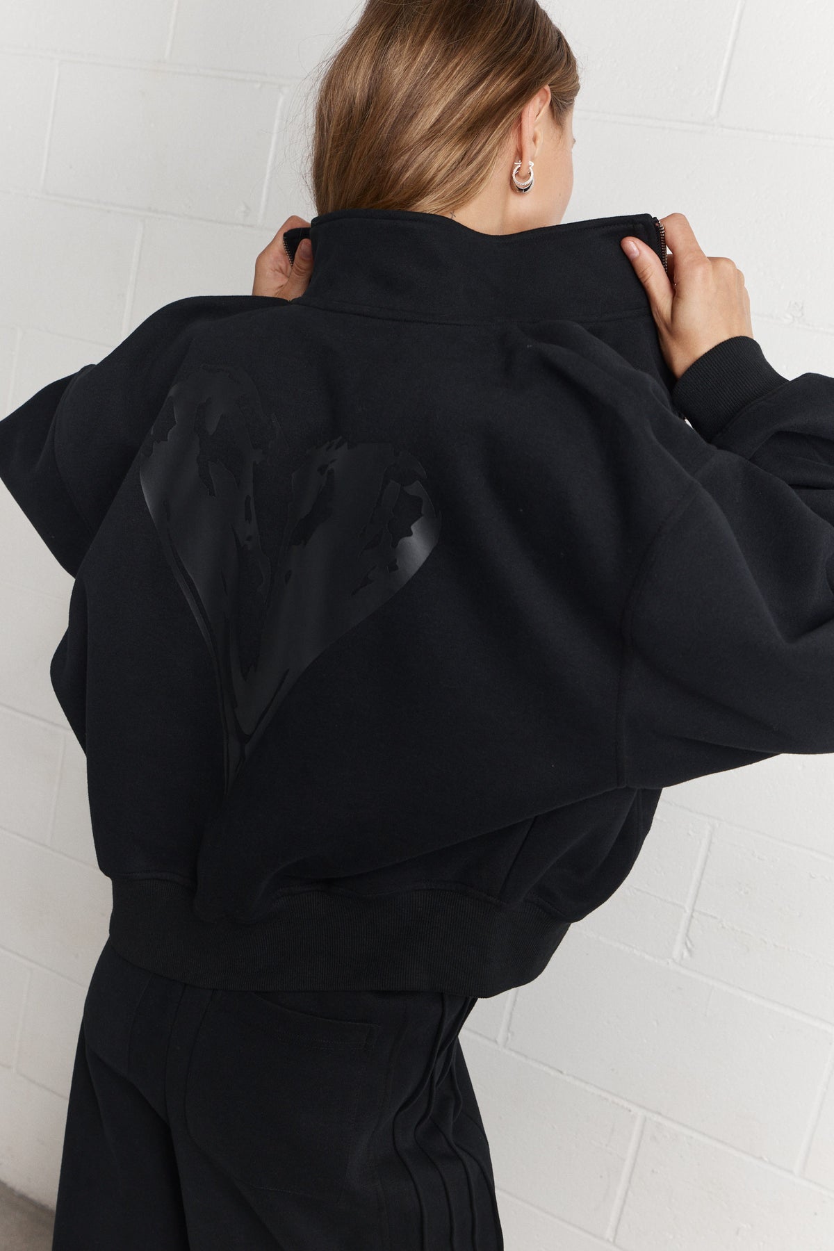 Chilli | Black zip-up jacket