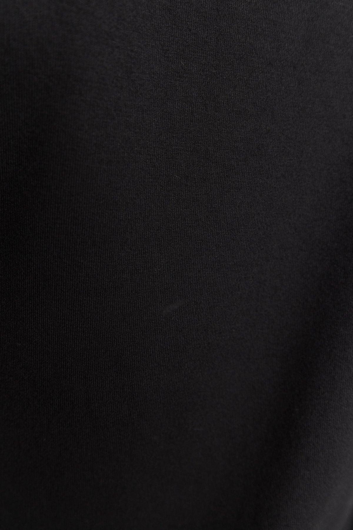 Aiden | Chandail noir à col montant plissé
