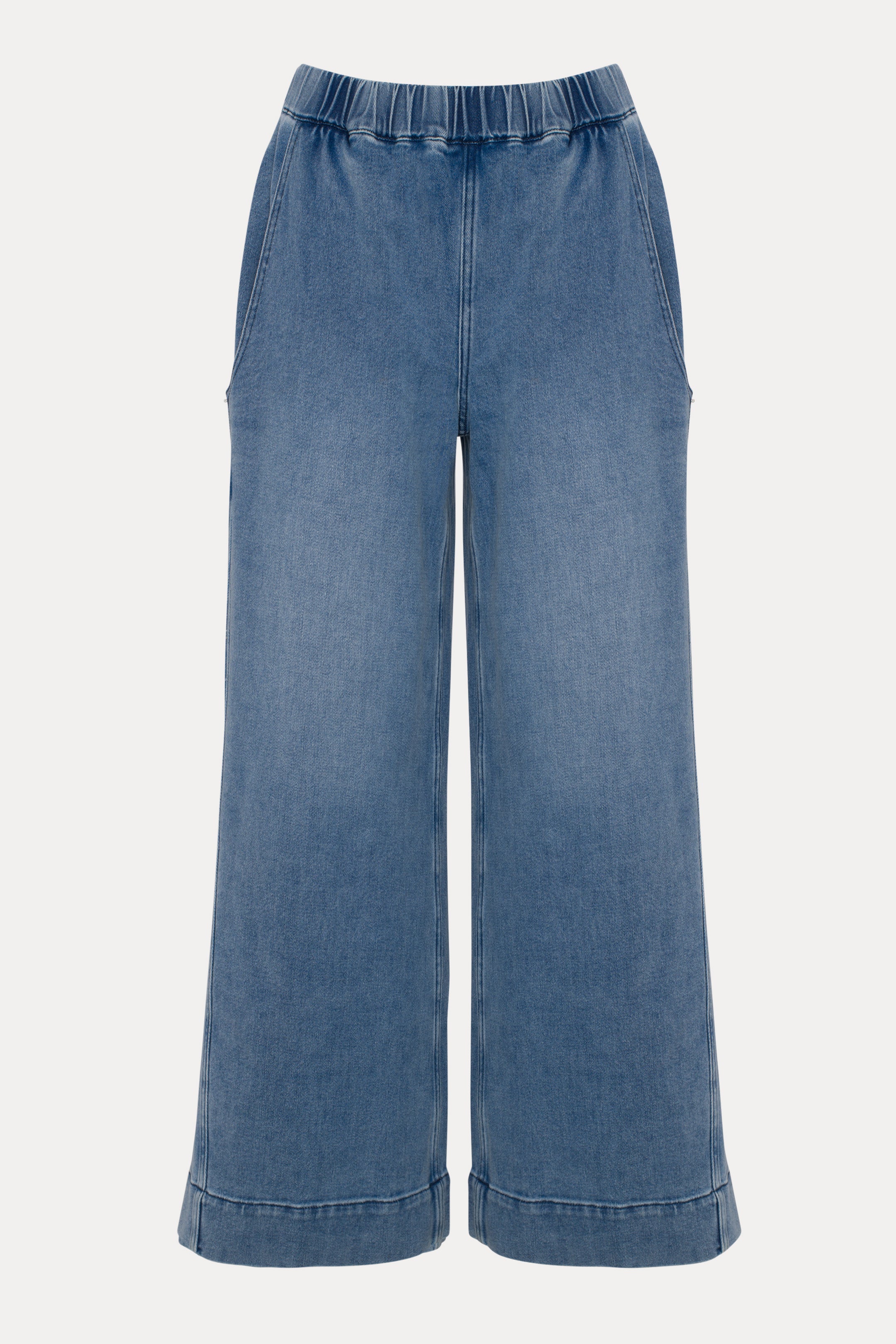 Phoenix | Faded blue jeans