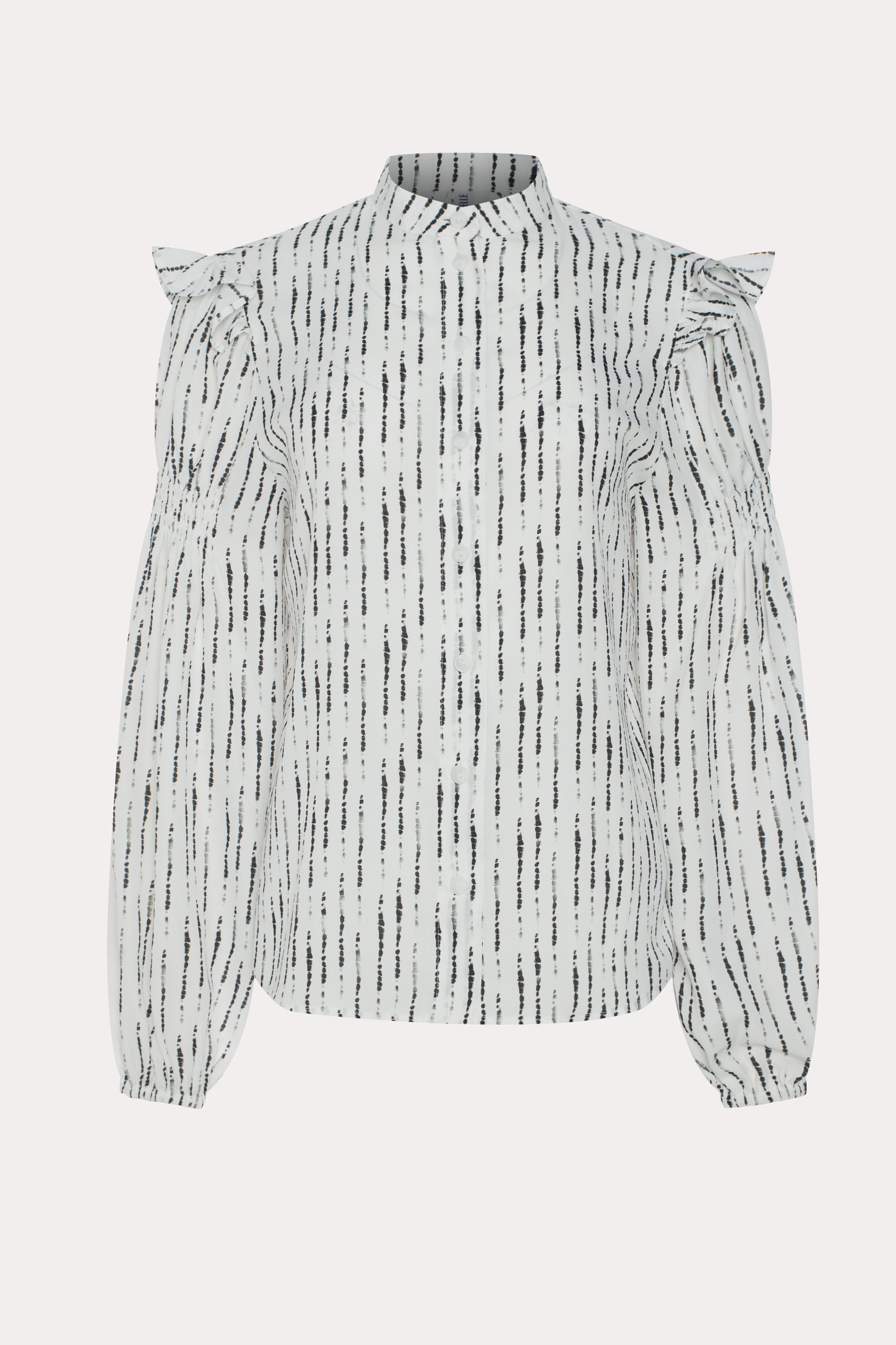 Quincy | White and black shirt
