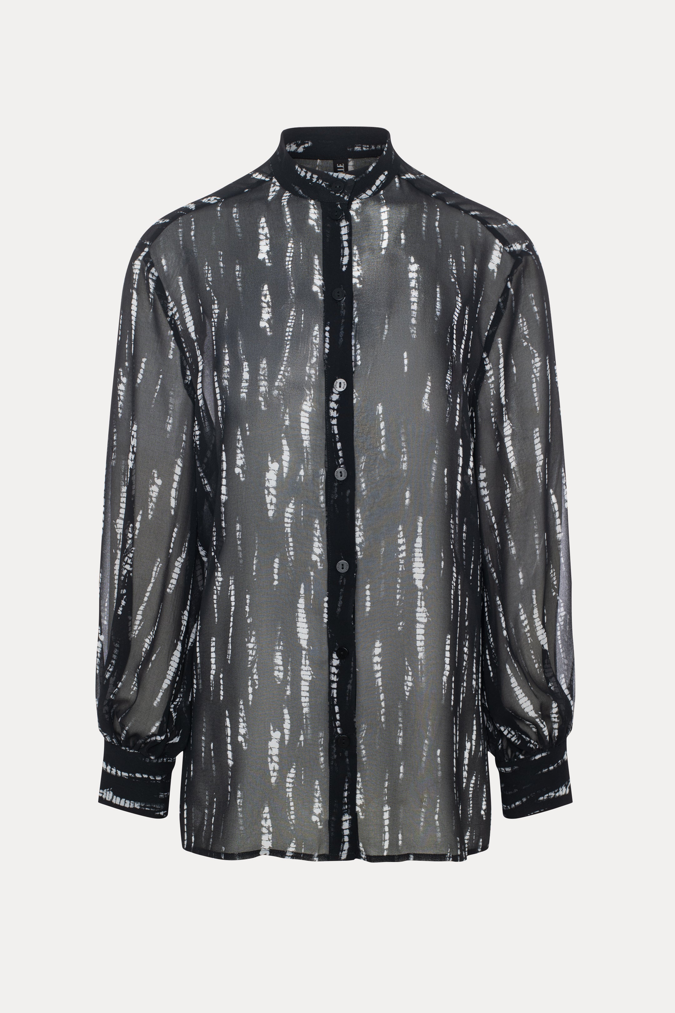 Foxy | The transparent black shirt