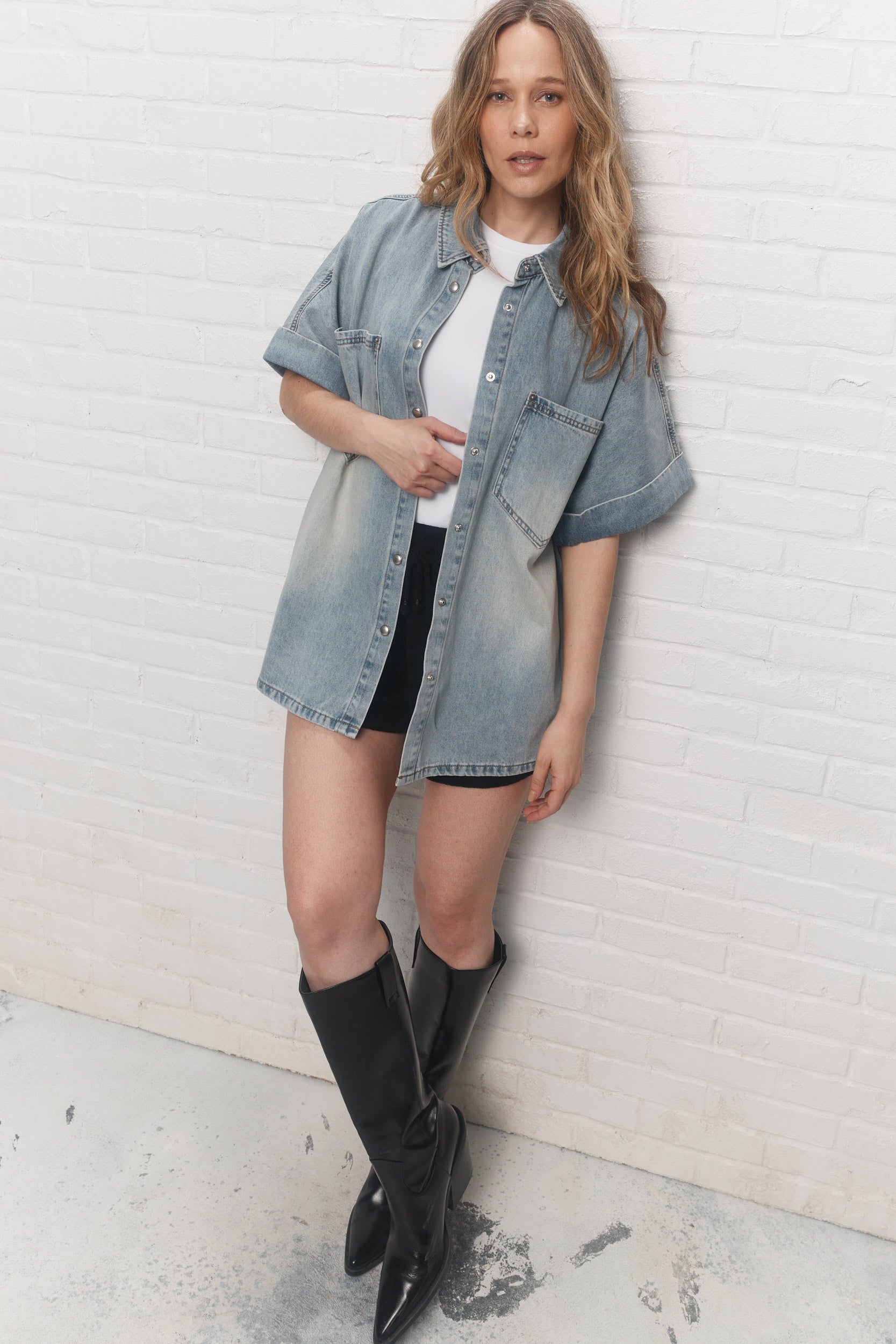 Anthem | Chemise en denim indigo délavé
