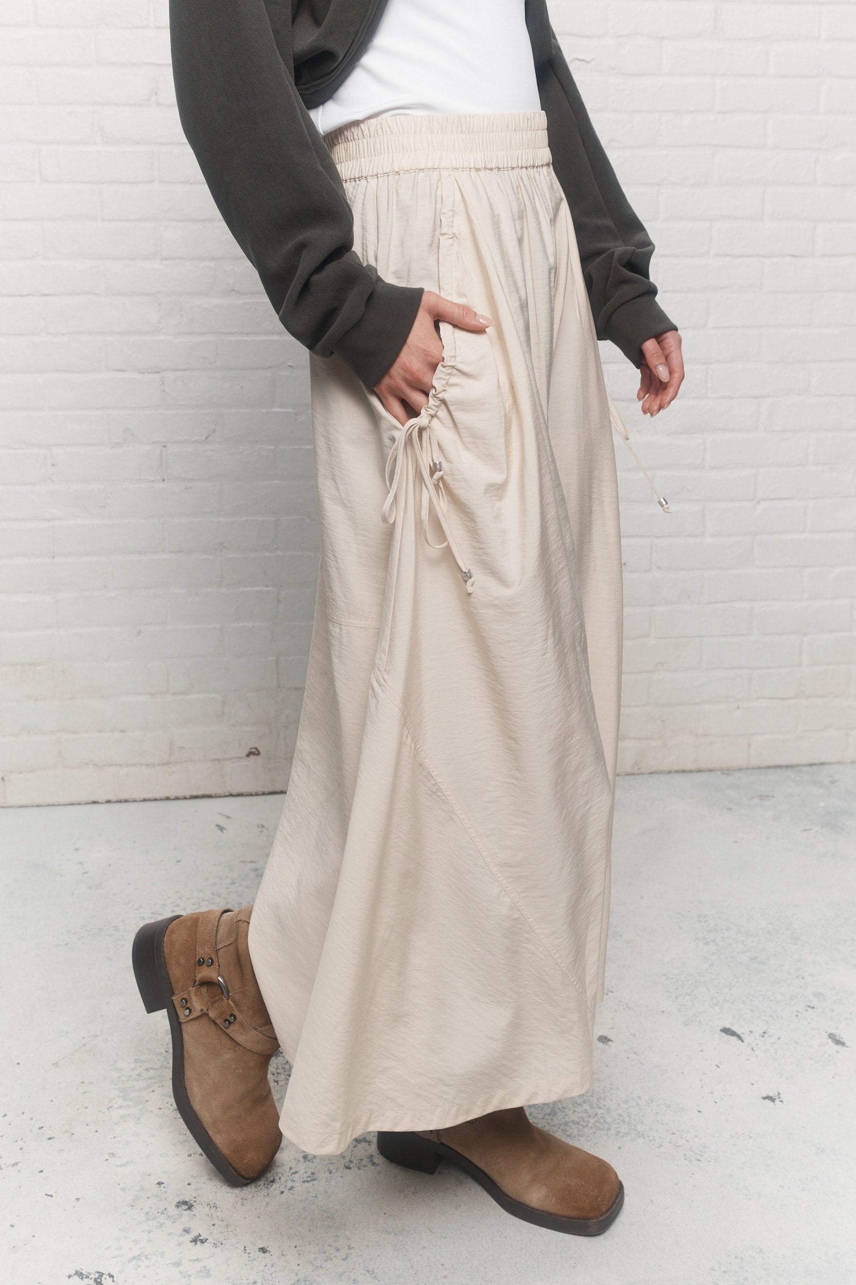 Thorn | Cream skirt