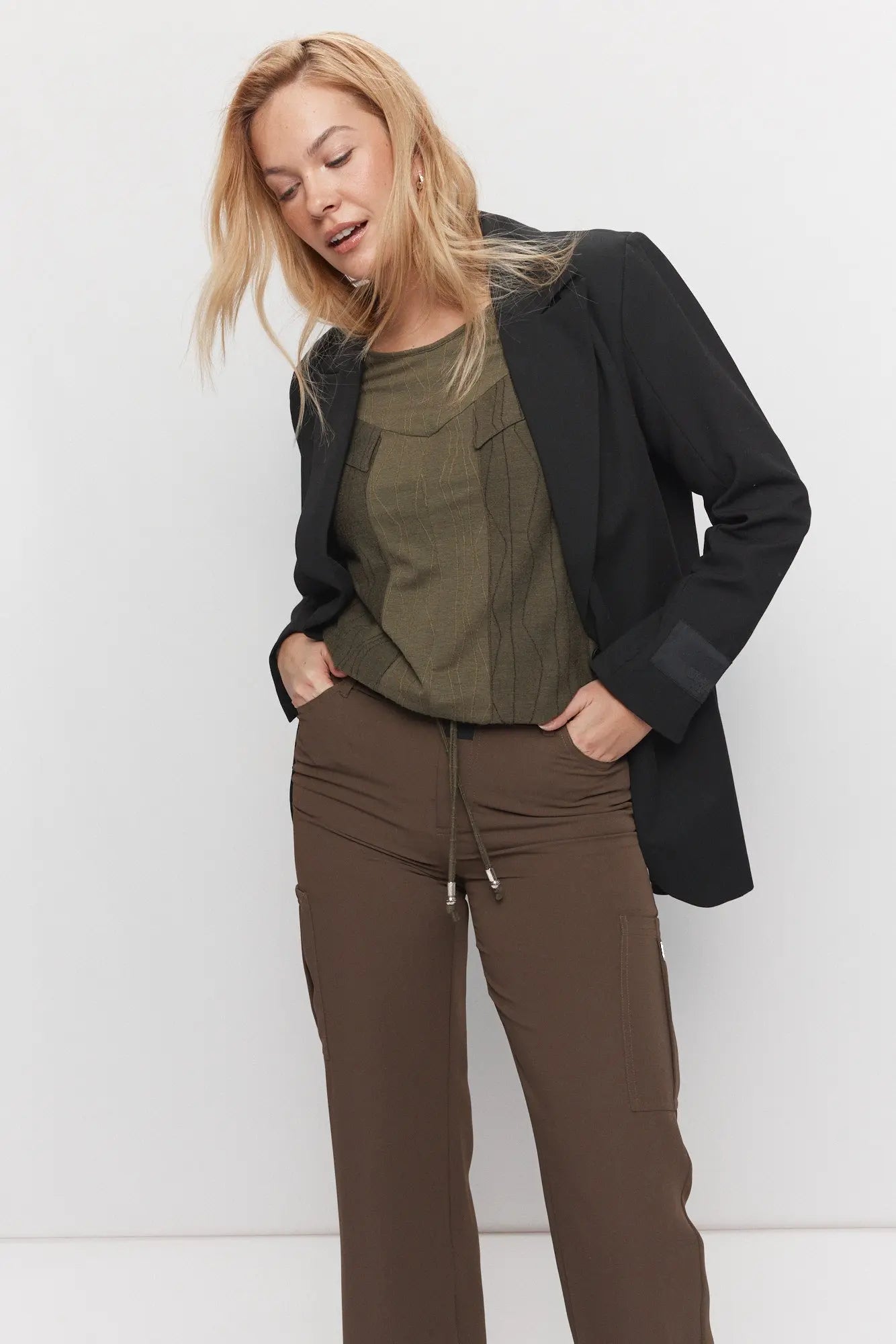 Chandail vert-marron ajustable à la taille | Mulberry JOELLE Collection