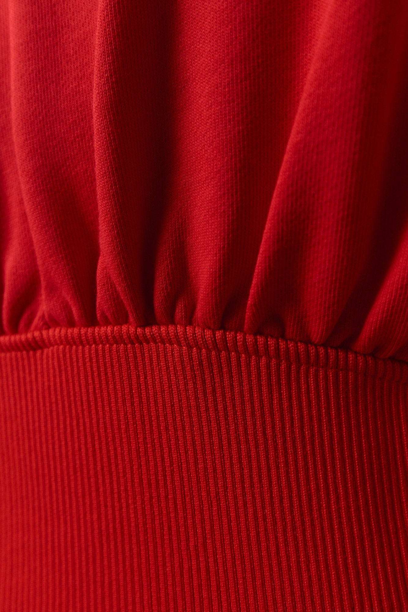 Zia | Chandail rouge effet bustier