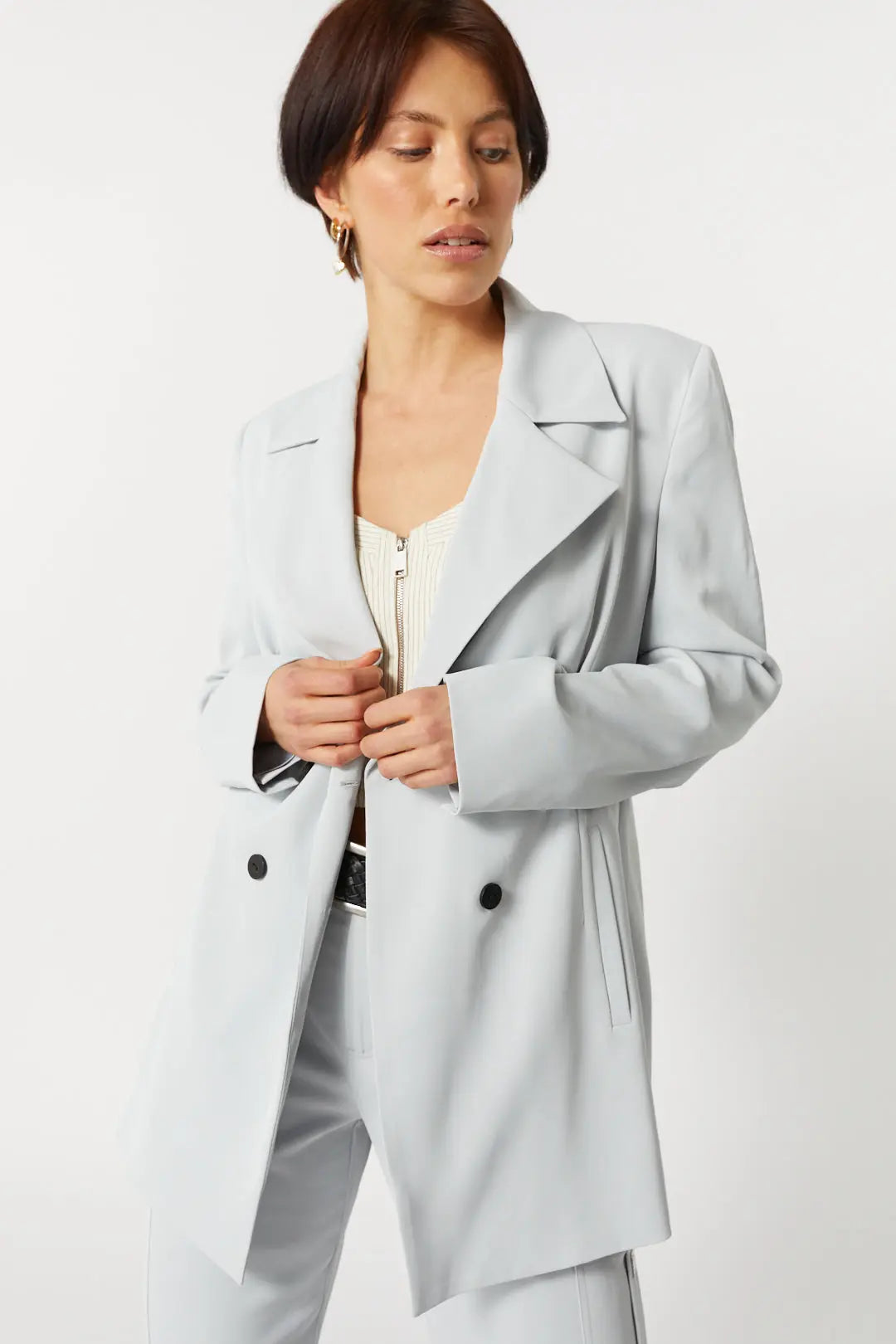 Veston gris semi-ample